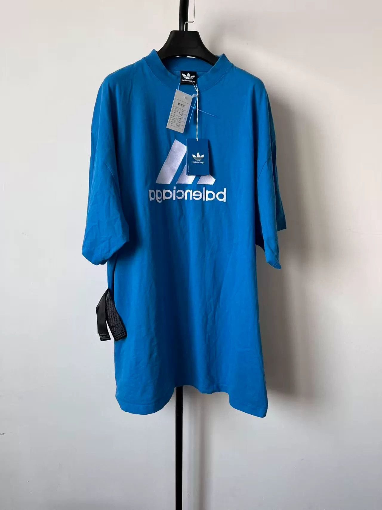 Adidas × Balenciaga Balenciaga x adidas Logo Print T-Shirt Size 4 Size US XL / EU 56 / 4 - 2 Thumbnail