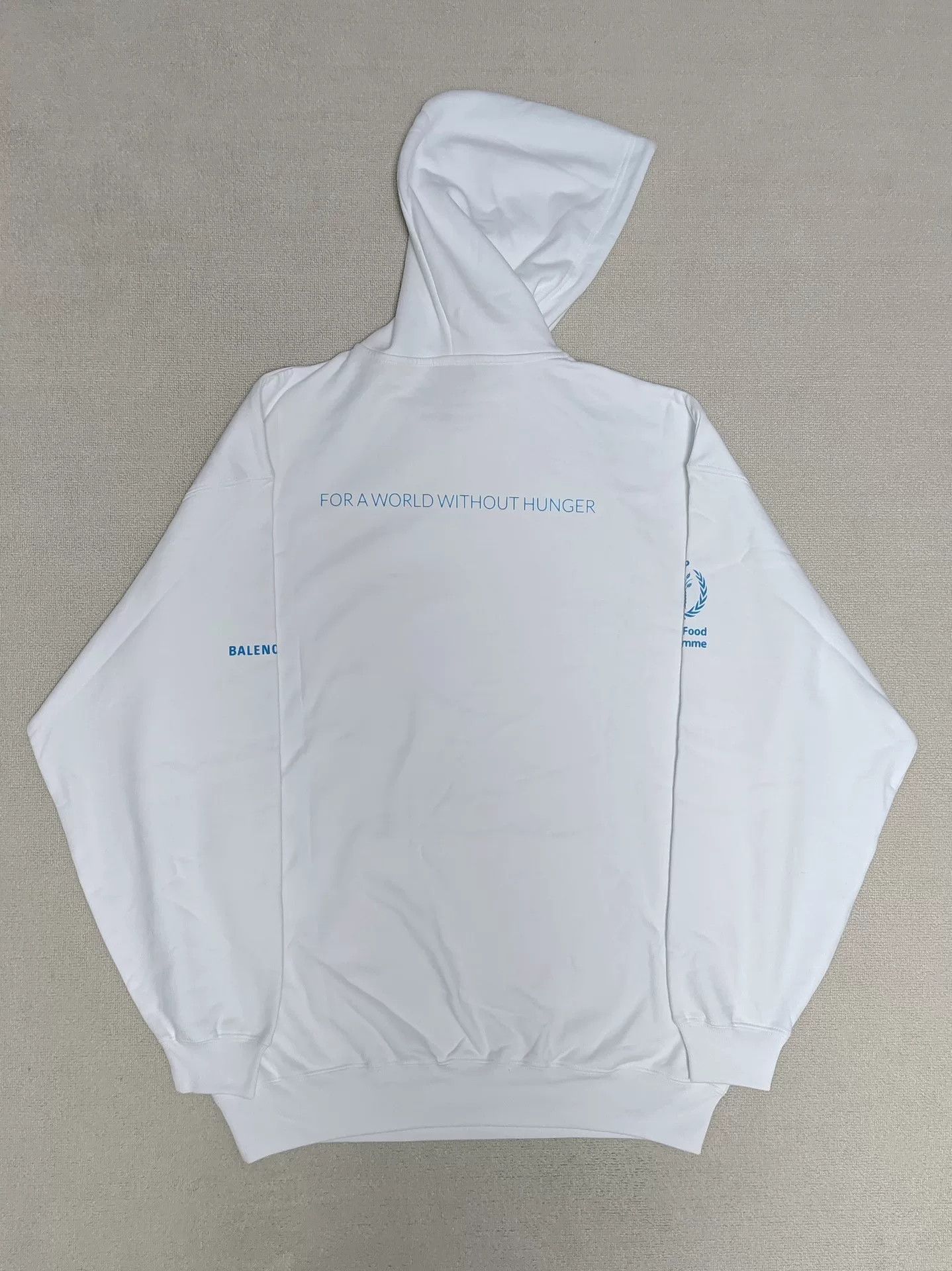 Balenciaga Balenciaga WFP World Food Programme Hoodie Size L Size US L / EU 52-54 / 3 - 3 Thumbnail