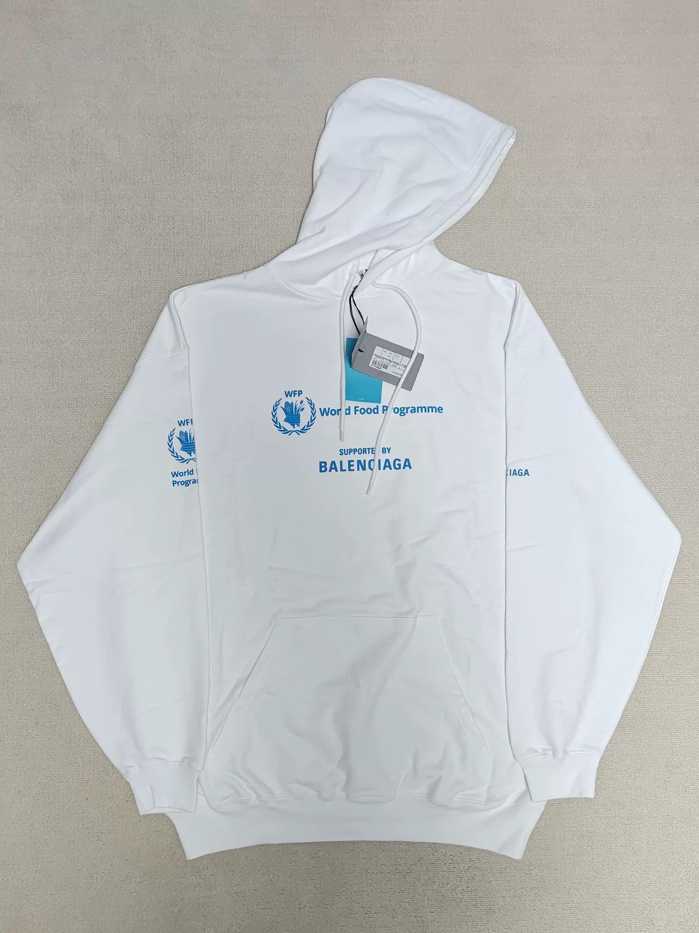 Balenciaga Balenciaga WFP World Food Programme Hoodie Size L Size US L / EU 52-54 / 3 - 2 Thumbnail