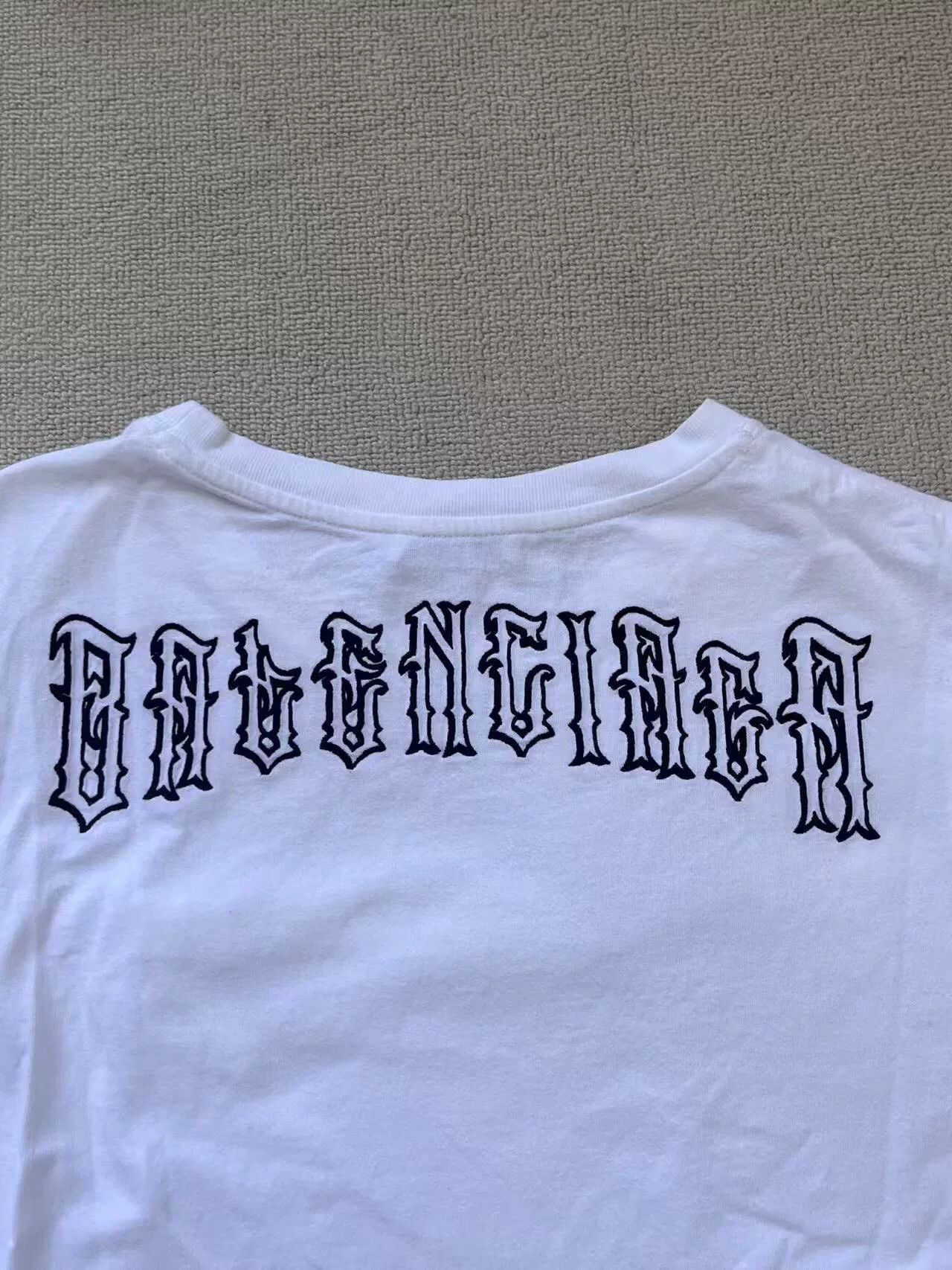 Balenciaga Balenciaga Gothic Logo T-Shirt Size M Size US M / EU 48-50 / 2 - 4 Thumbnail