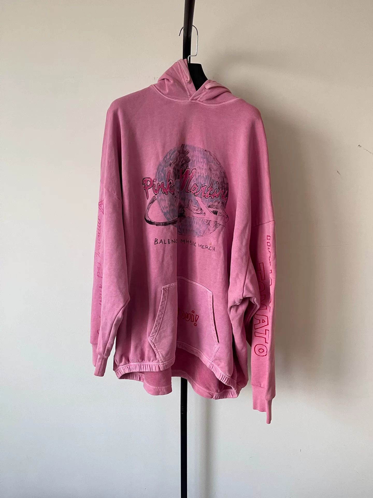 Balenciaga Balenciaga Pink Martini Music Merch Hoodie Size 3 Size US L / EU 52-54 / 3 - 2 Thumbnail