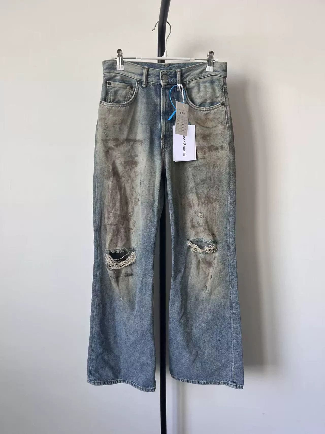 Acne Studios Acne Studios Dirty Wash Distressed Denim US 26 Size US 26 / EU 42 - 2 Thumbnail