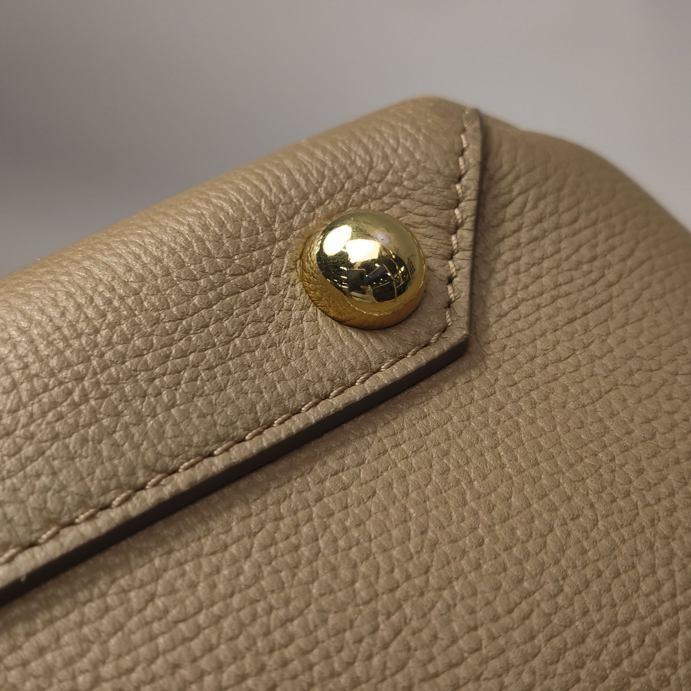 Burberry Burberry Women os Shoulder Bags Size ONE SIZE - 18 Thumbnail