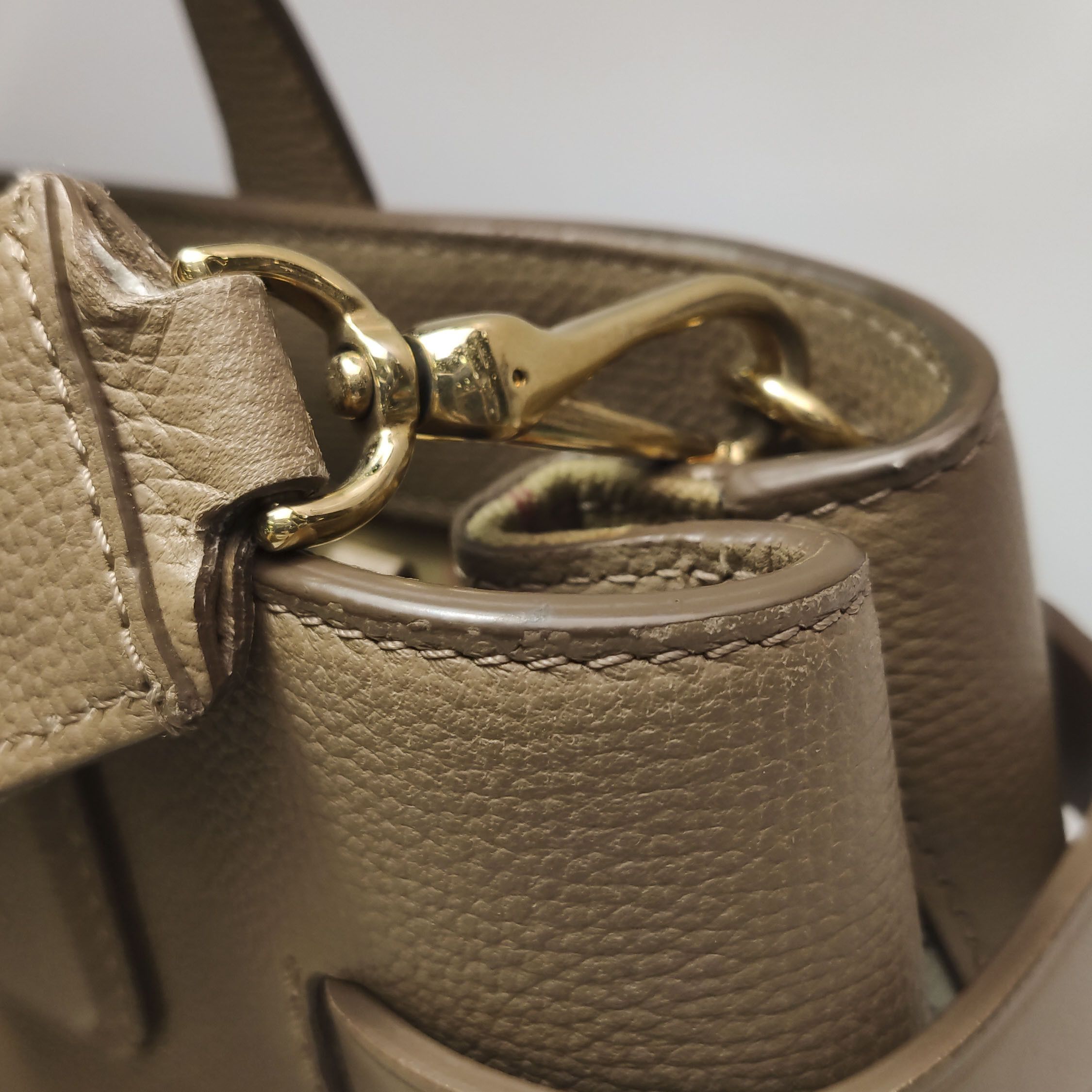 Burberry Burberry Women os Shoulder Bags Size ONE SIZE - 20 Thumbnail