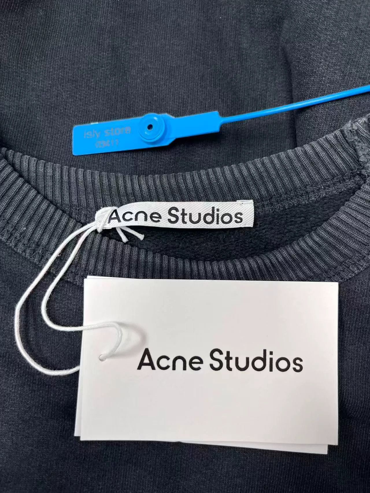 Acne Studios Acne Studios Center Logo Sweatshirt XS Size US XS / EU 42 / 0 - 6 Thumbnail