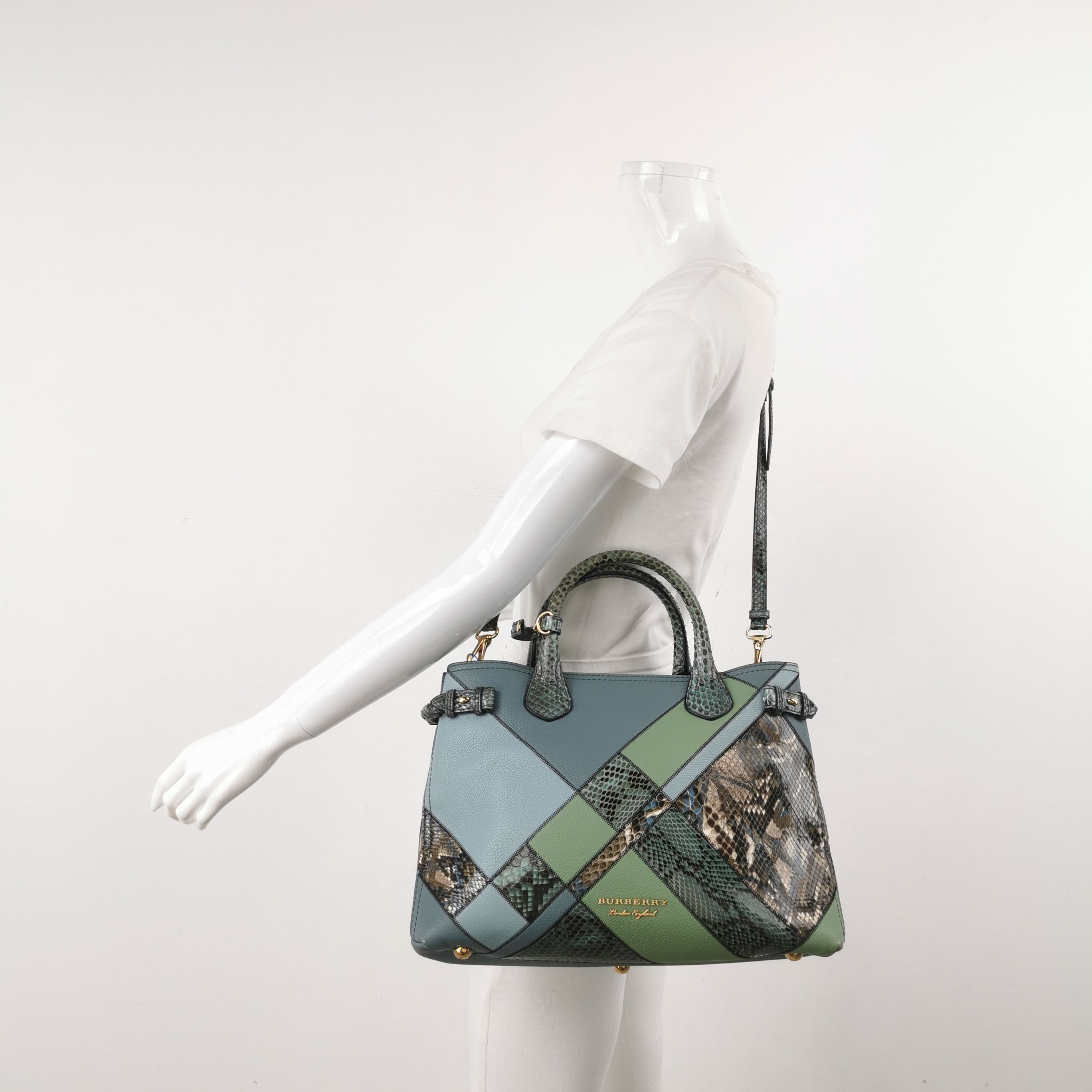 Burberry Burberry Women os Shoulder Bags Size ONE SIZE - 2 Thumbnail
