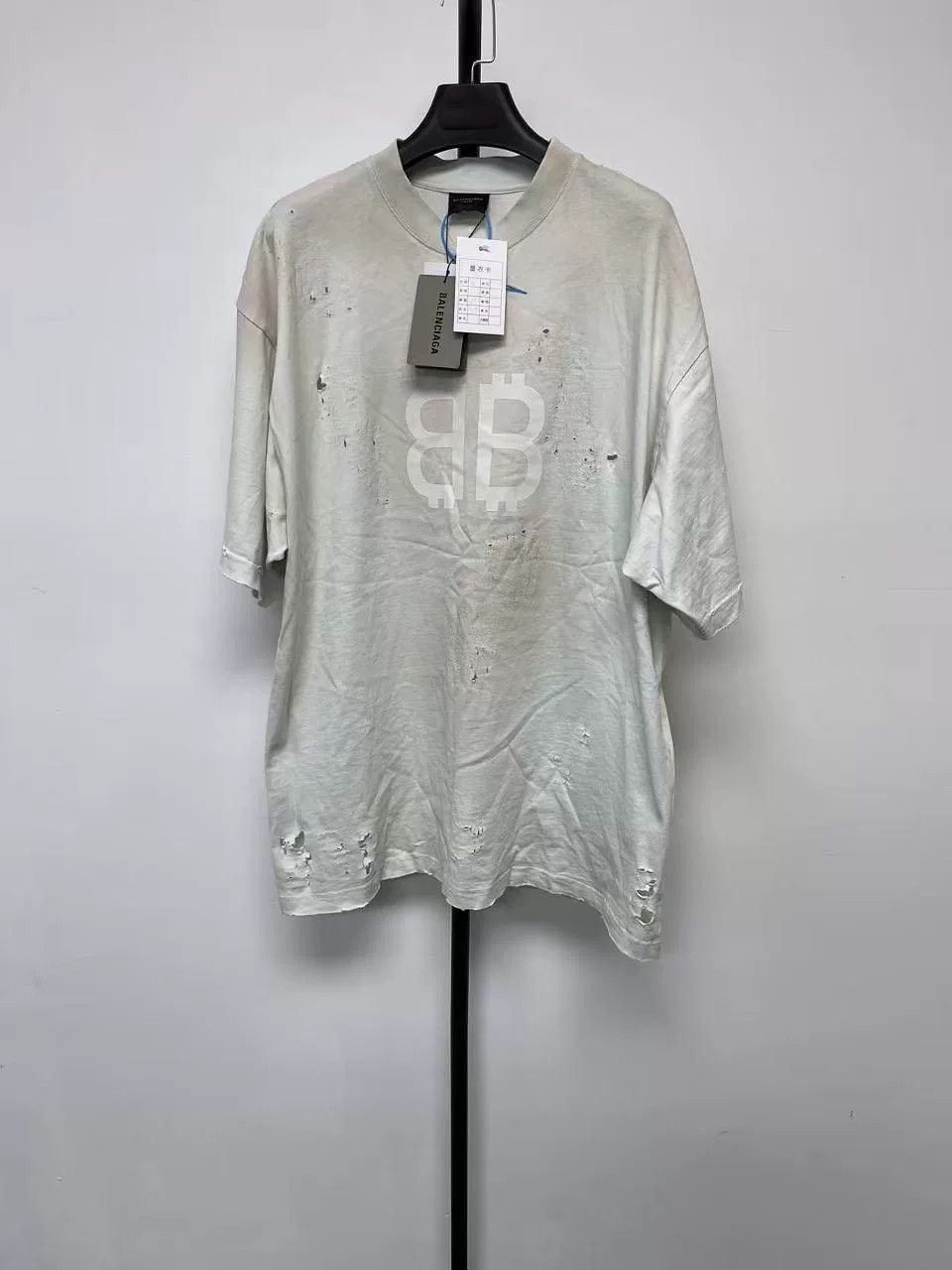 Balenciaga Balenciaga SS23 Distressed Logo Print T-Shirt S Size US S / EU 44-46 / 1 - 2 Thumbnail