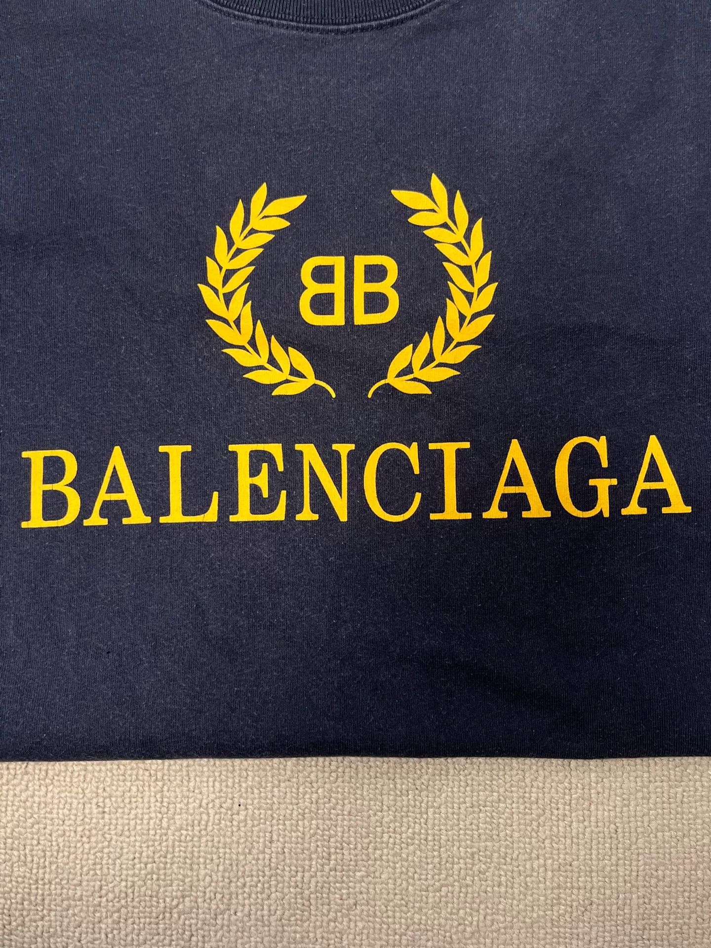 Balenciaga Balenciaga Wheat BB Logo T-Shirt US M Size US M / EU 48-50 / 2 - 4 Thumbnail