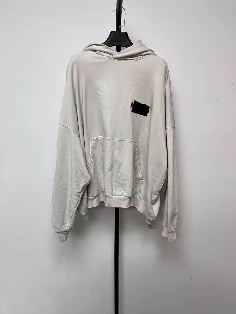 Balenciaga Balenciaga Gaffer Tape Logo Hoodie Size 1 Size US S / EU 44-46 / 1 - 2 Thumbnail