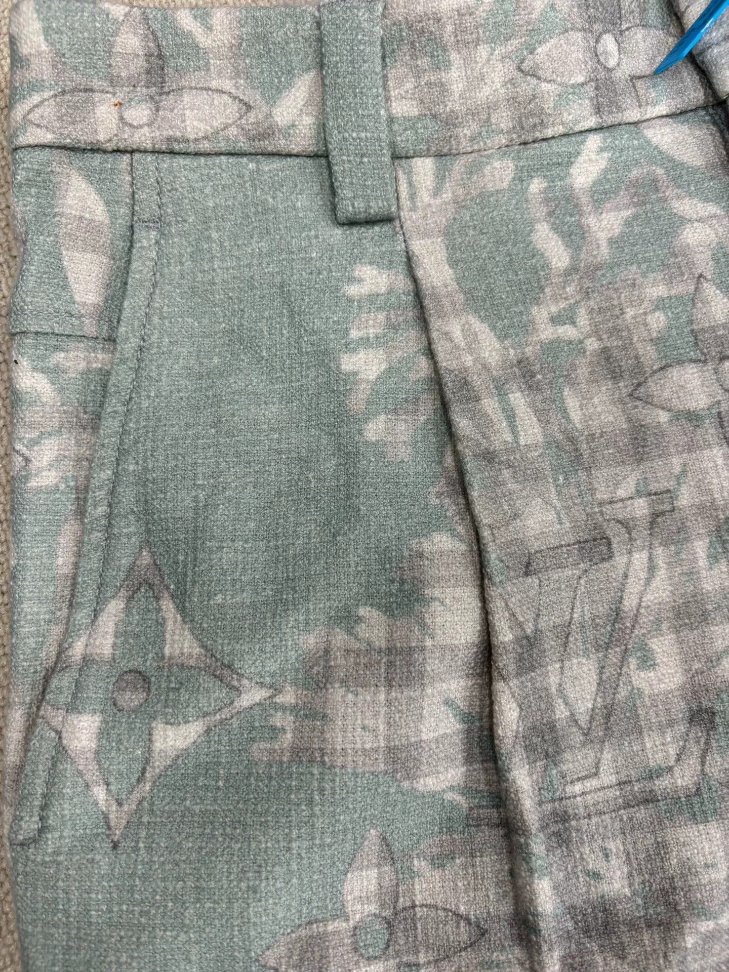 Louis Vuitton Louis Vuitton FW23 Monogram Check Shorts 44 Size US 28 / EU 44 - 5 Thumbnail
