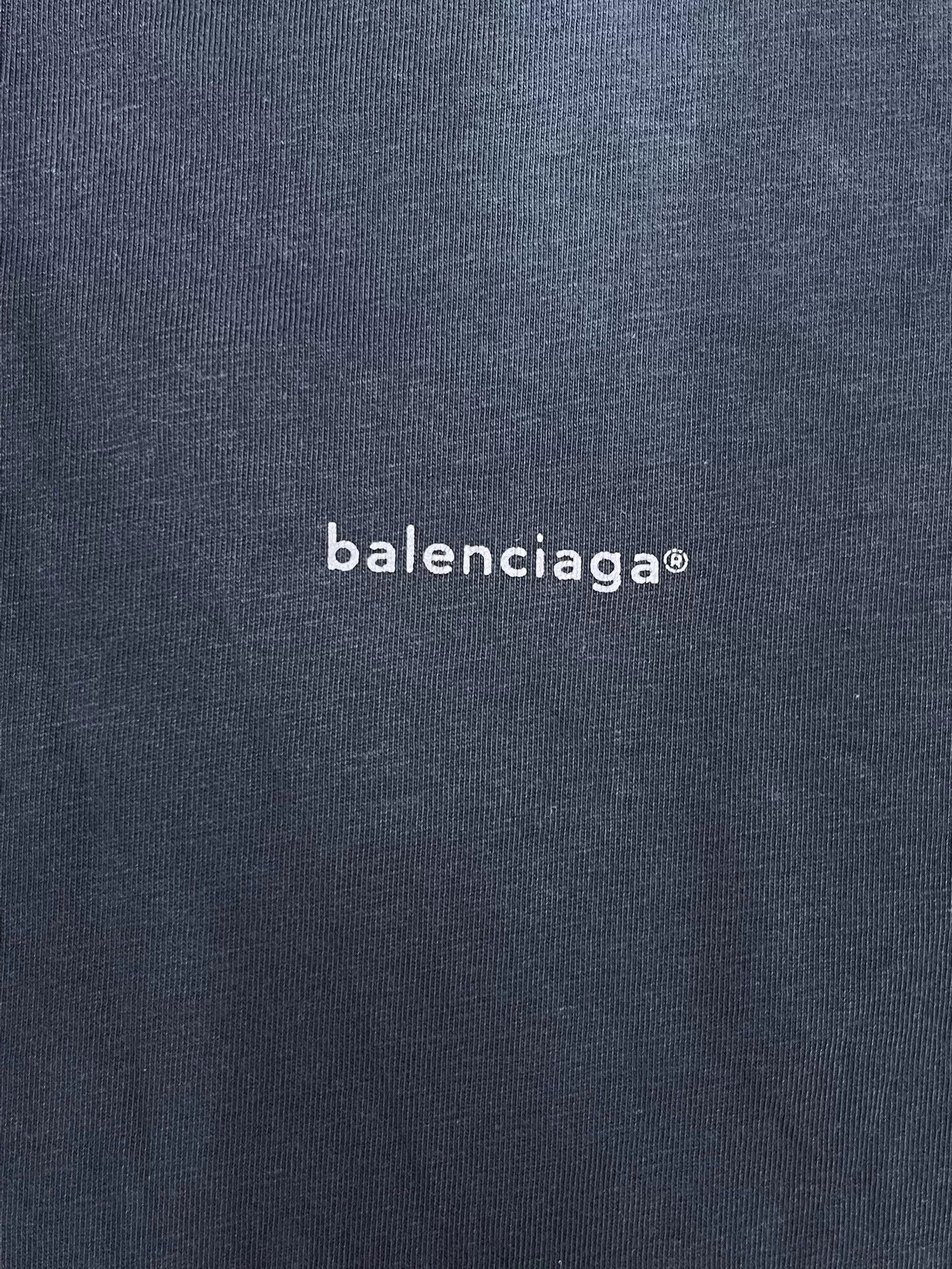 Balenciaga Balenciaga Logo Print T-Shirt US M Size US M / EU 48-50 / 2 - 4 Thumbnail