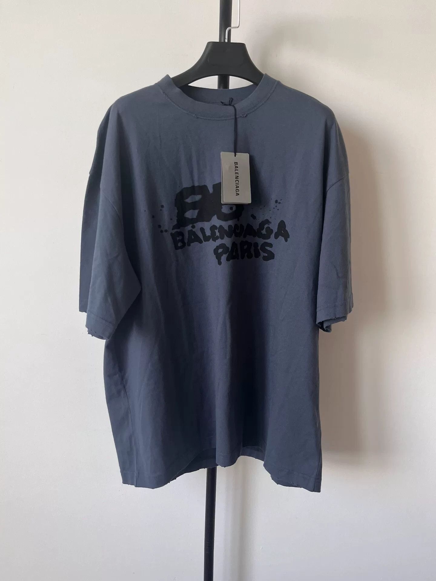 Balenciaga Balenciaga Hand Drawn BB Icon T-Shirt L Size US L / EU 52-54 / 3 - 2 Thumbnail