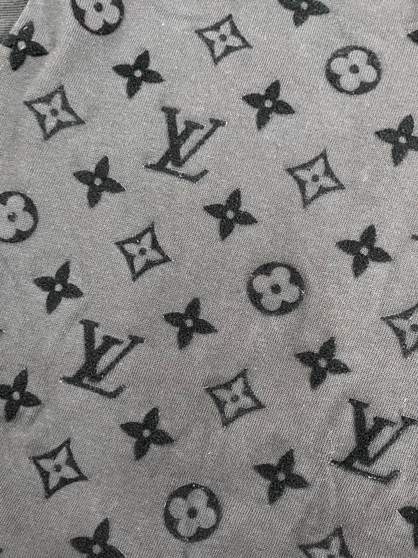Louis Vuitton Louis Vuitton Monogram All Over T-Shirt Size S Size US S / EU 44-46 / 1 - 4 Thumbnail