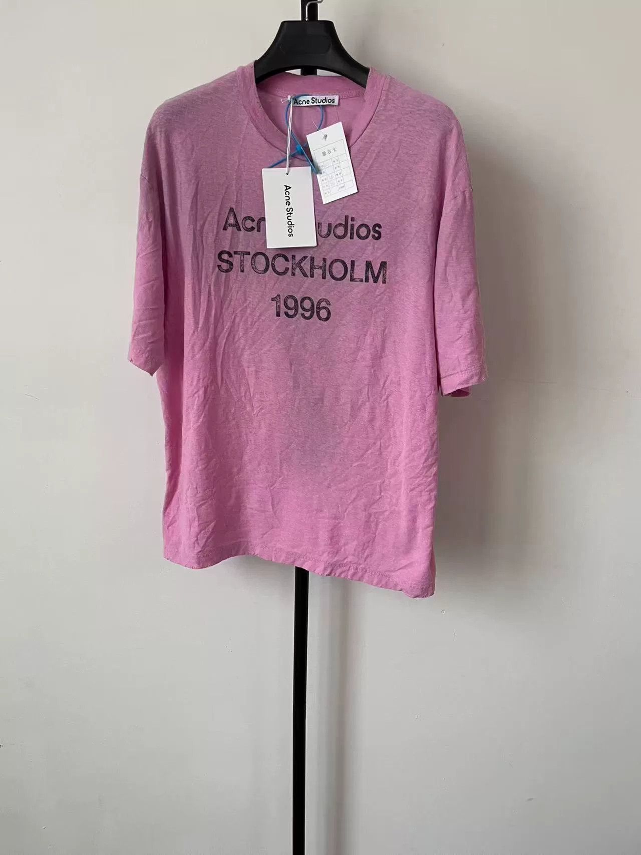 Acne Studios Acne Studios Vintage Logo Graphic T-Shirt Pink XS Size US XS / EU 42 / 0 - 2 Thumbnail