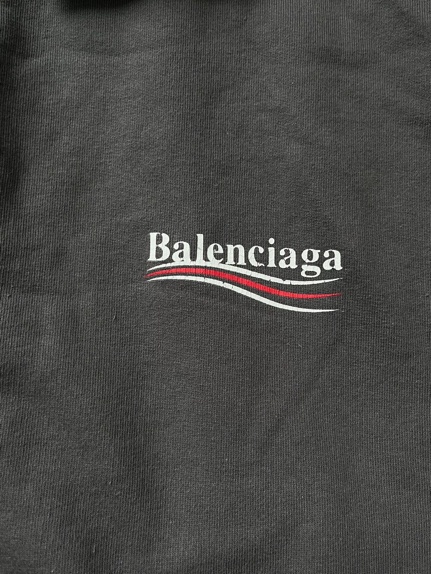 Balenciaga Balenciaga Campaign Logo Cracked Print Hoodie XS Size US XS / EU 42 / 0 - 4 Thumbnail