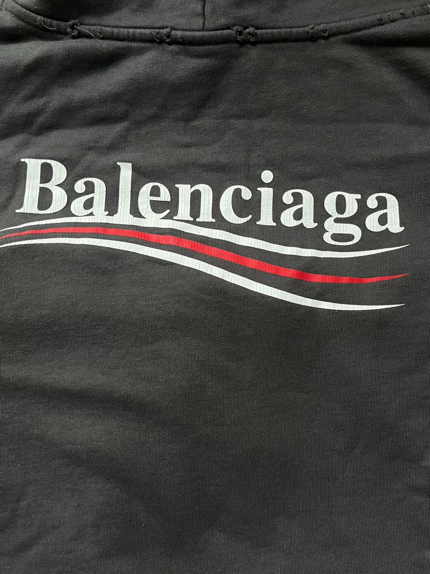 Balenciaga Balenciaga Campaign Logo Cracked Print Hoodie XS Size US XS / EU 42 / 0 - 5 Thumbnail