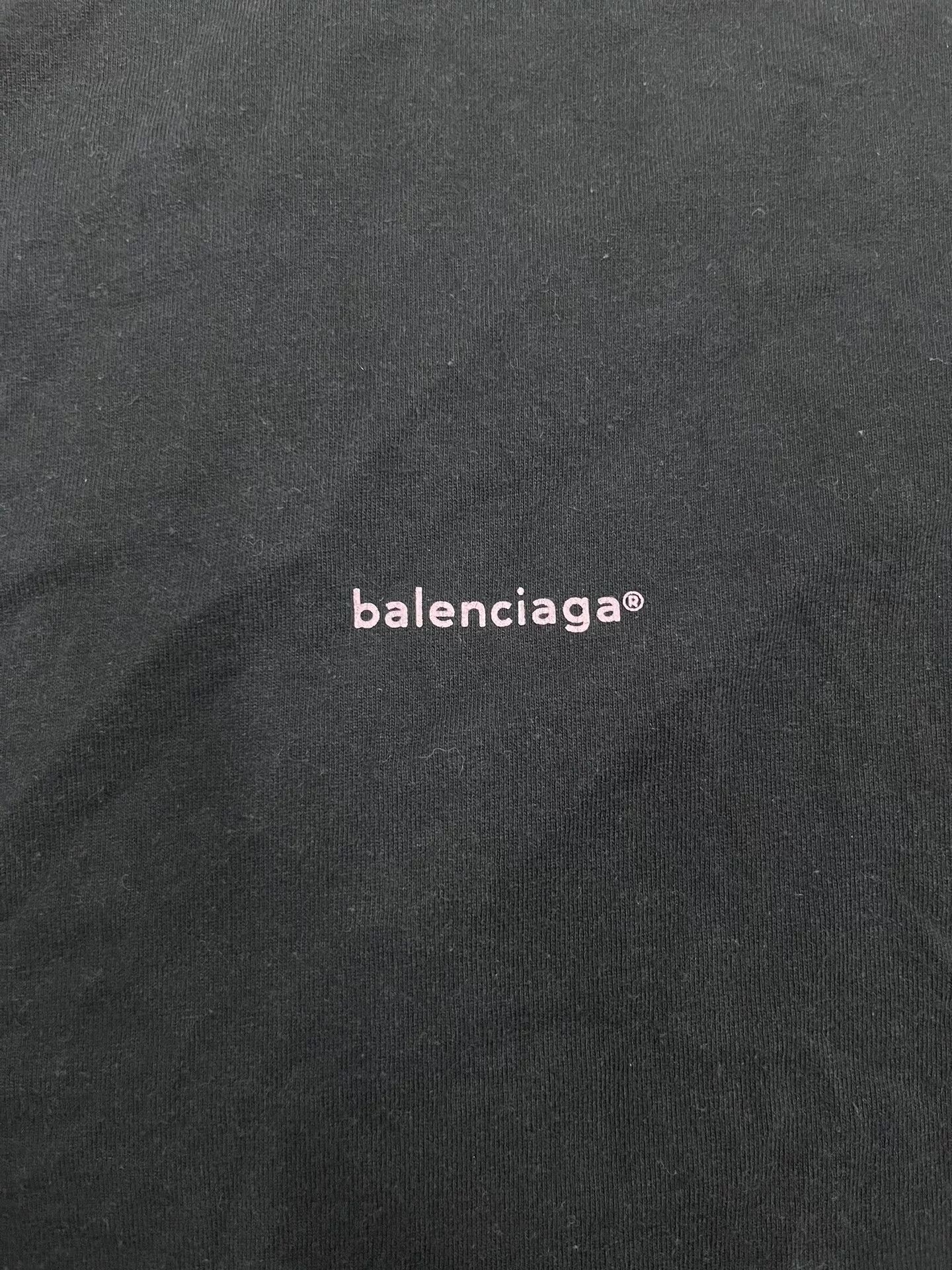 Balenciaga Balenciaga Small Logo T-Shirt Size L Size US L / EU 52-54 / 3 - 4 Thumbnail