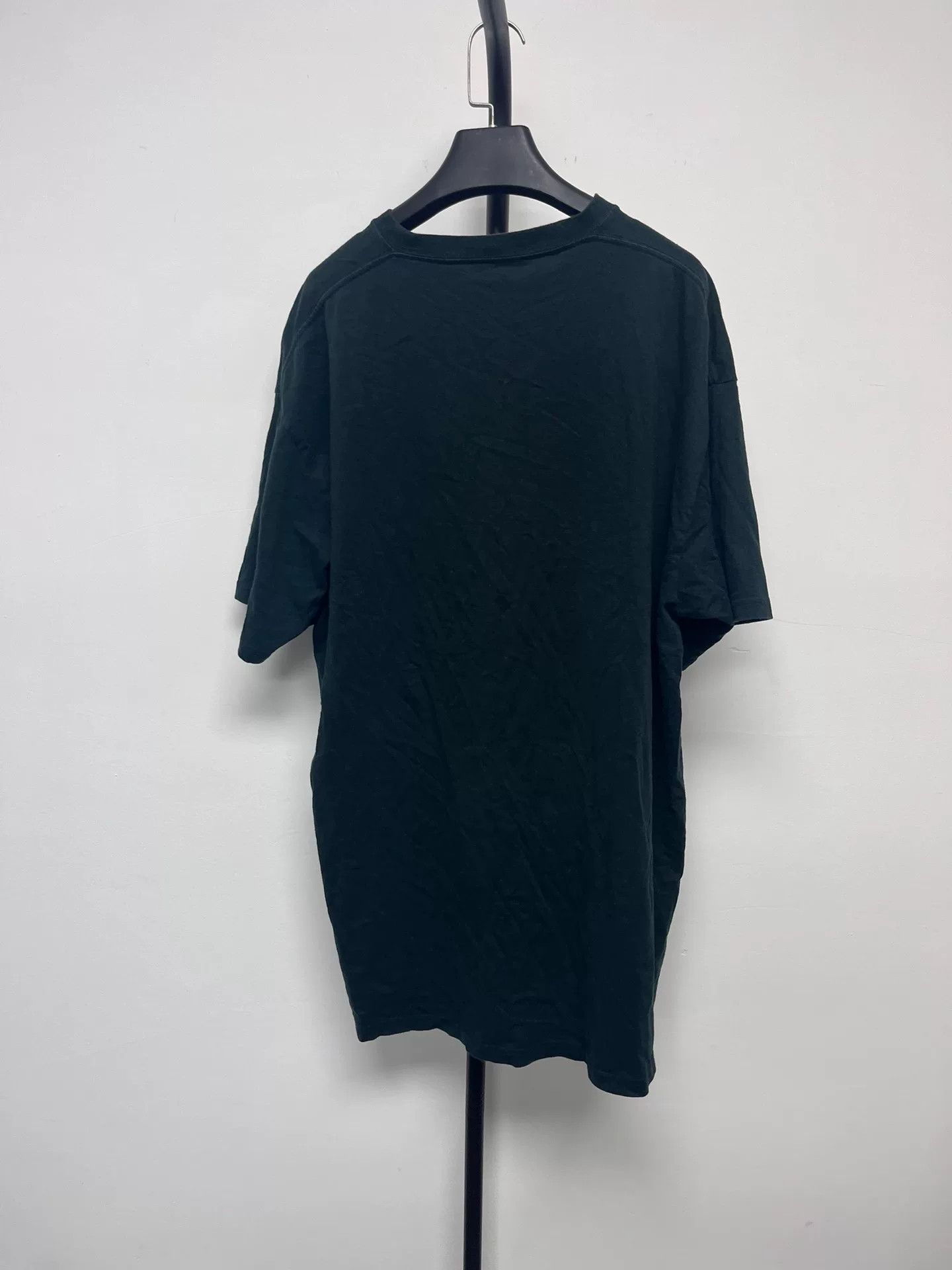 Balenciaga Balenciaga Small Logo T-Shirt Size L Size US L / EU 52-54 / 3 - 3 Thumbnail