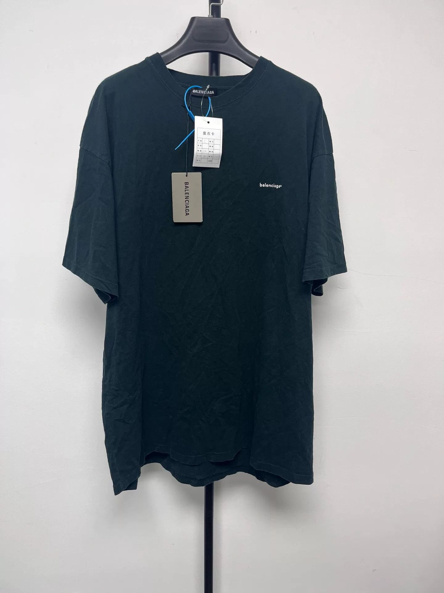 Balenciaga Balenciaga Small Logo T-Shirt Size L Size US L / EU 52-54 / 3 - 2 Thumbnail