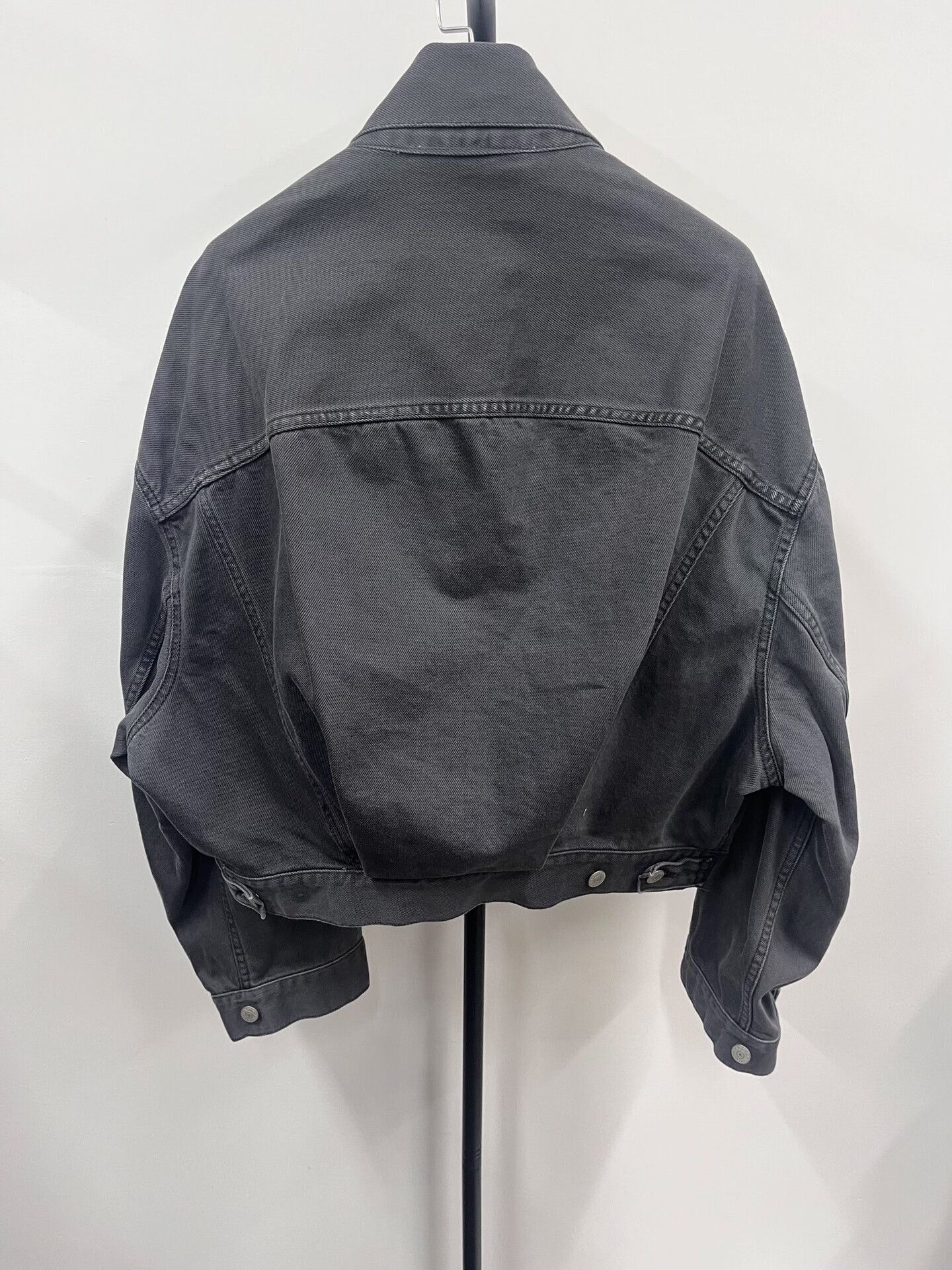 Acne Studios Acne Studios Faded Denim Jacket Size 34 Size XS / US 0-2 / IT 36-38 - 3 Thumbnail