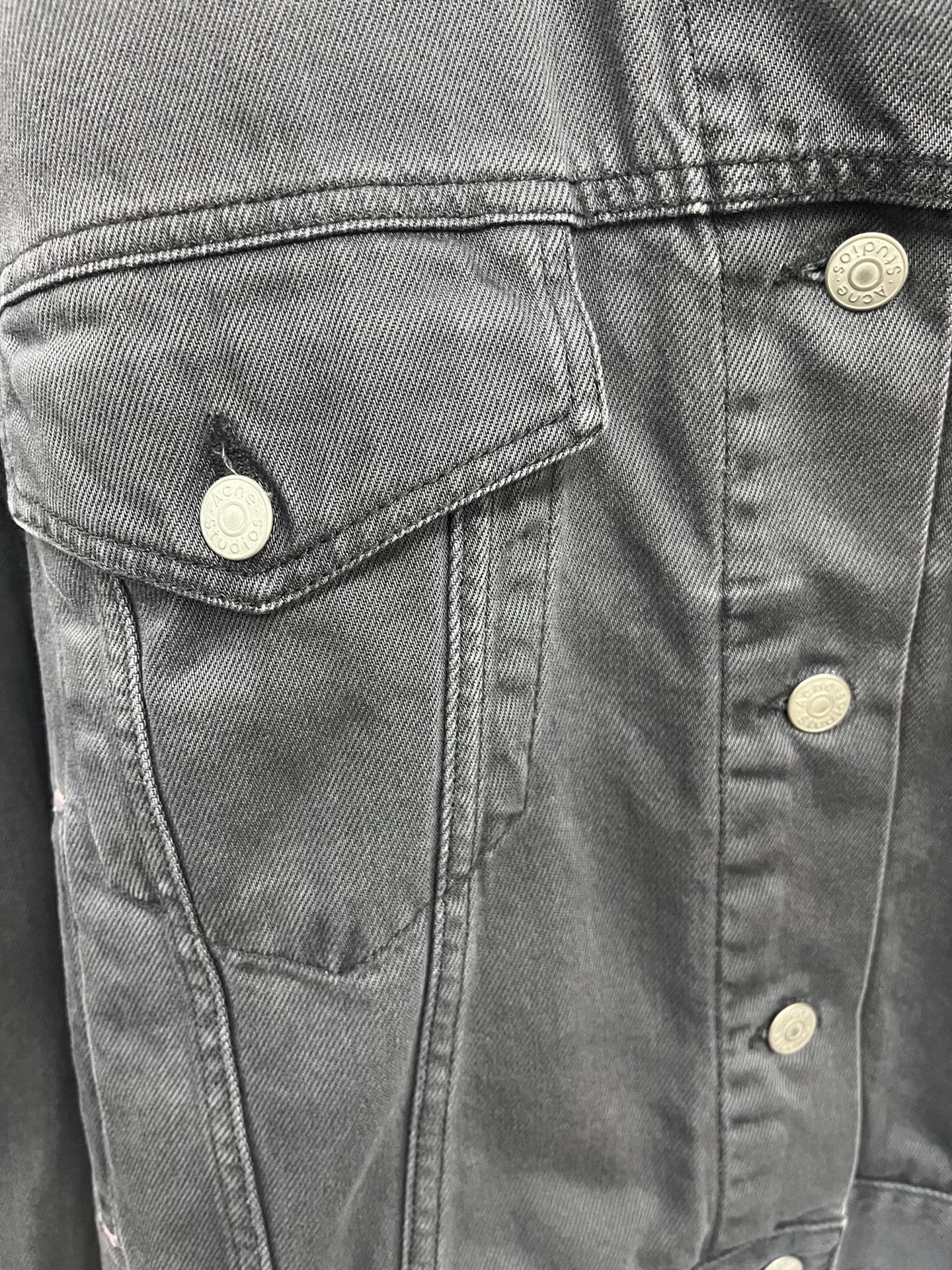 Acne Studios Acne Studios Faded Denim Jacket Size 34 Size XS / US 0-2 / IT 36-38 - 4 Thumbnail