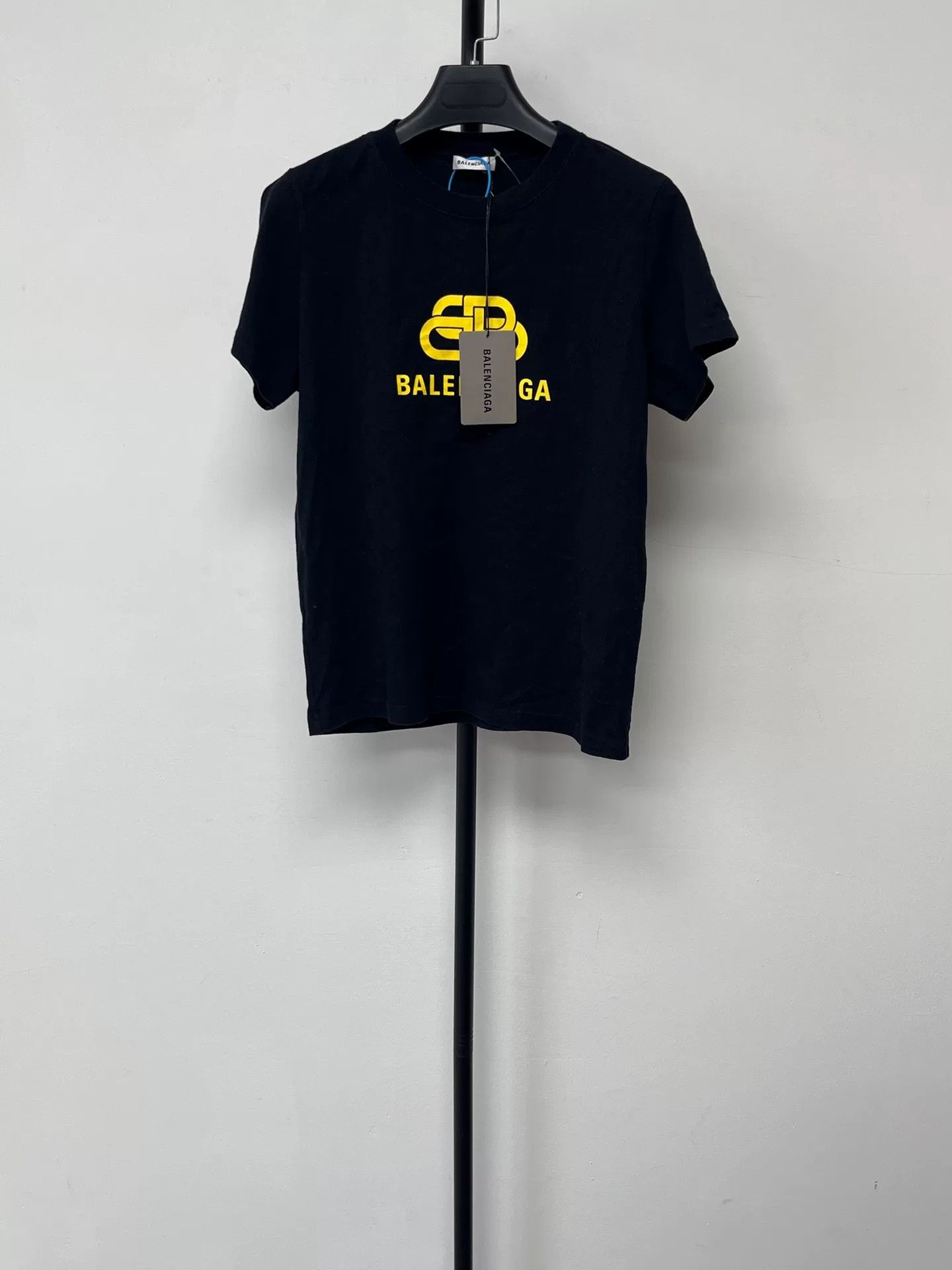 Balenciaga Balenciaga BB Logo T-Shirt M Size M / US 6-8 / IT 42-44 - 2 Thumbnail