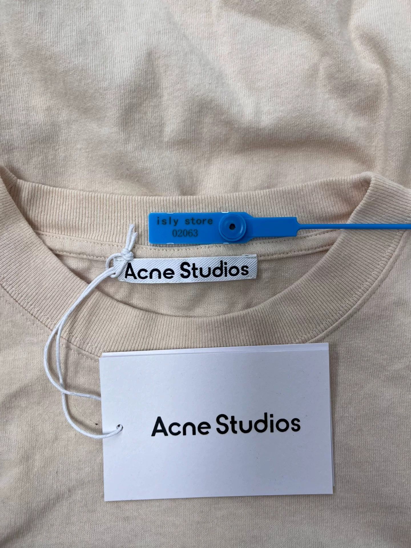 Acne Studios Acne Studios Dog Graphic T-Shirt S Size US S / EU 44-46 / 1 - 5 Thumbnail