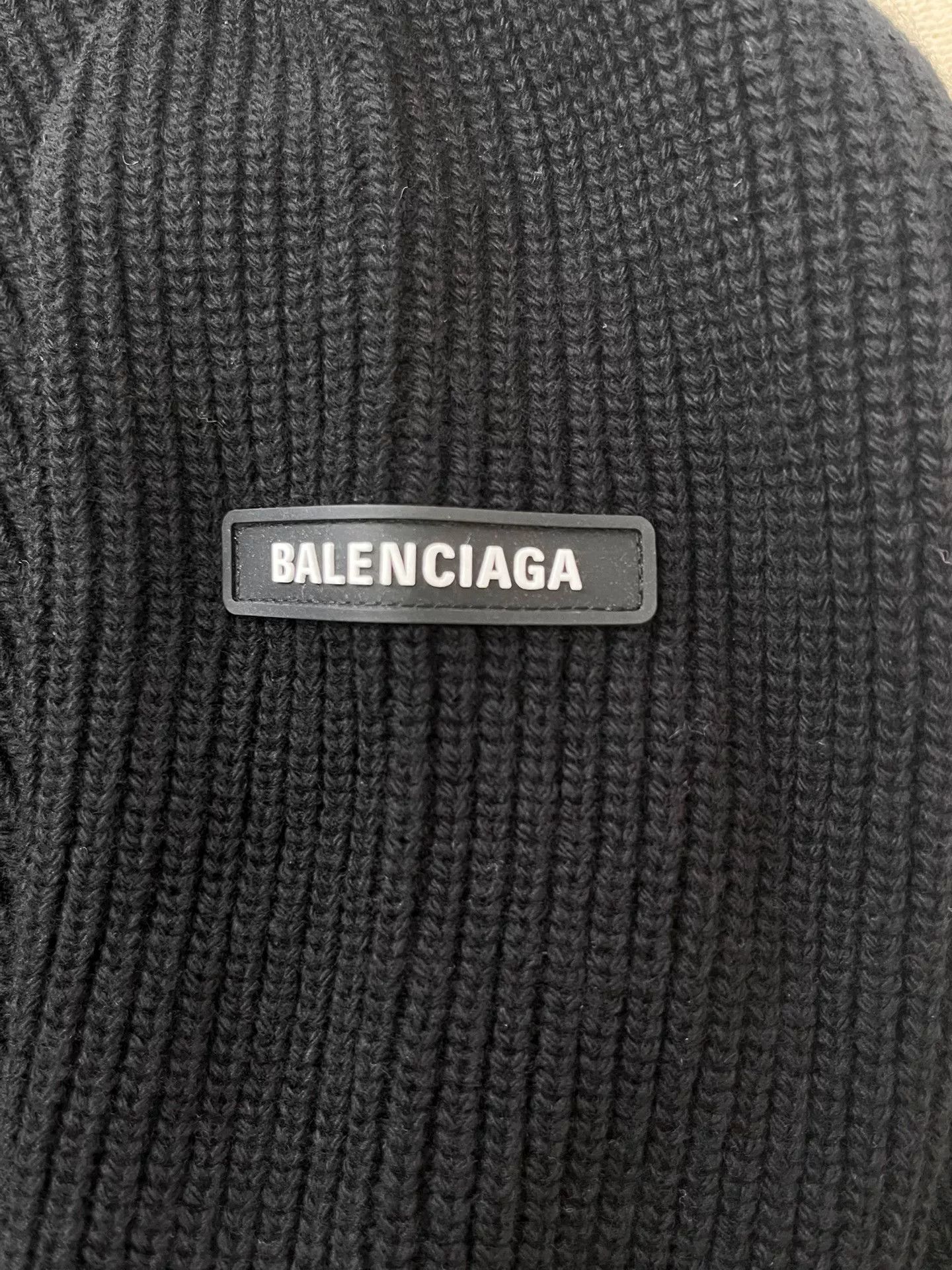 Balenciaga Balenciaga Logo Patch Ribbed Sweater XS Size XS / US 0-2 / IT 36-38 - 5 Thumbnail
