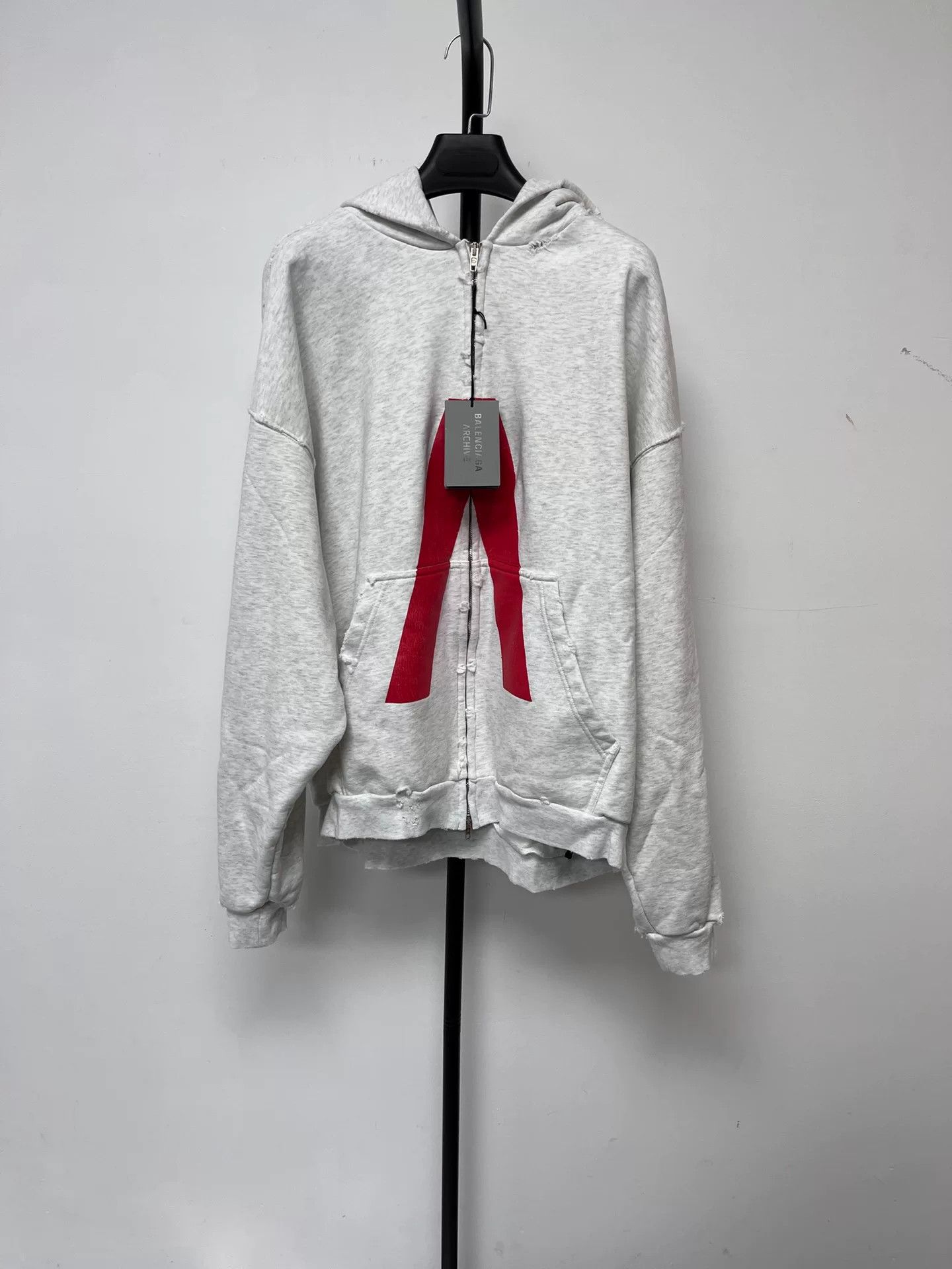 Balenciaga Balenciaga Apple Music Archive Zip Hoodie S Size US S / EU 44-46 / 1 - 2 Thumbnail