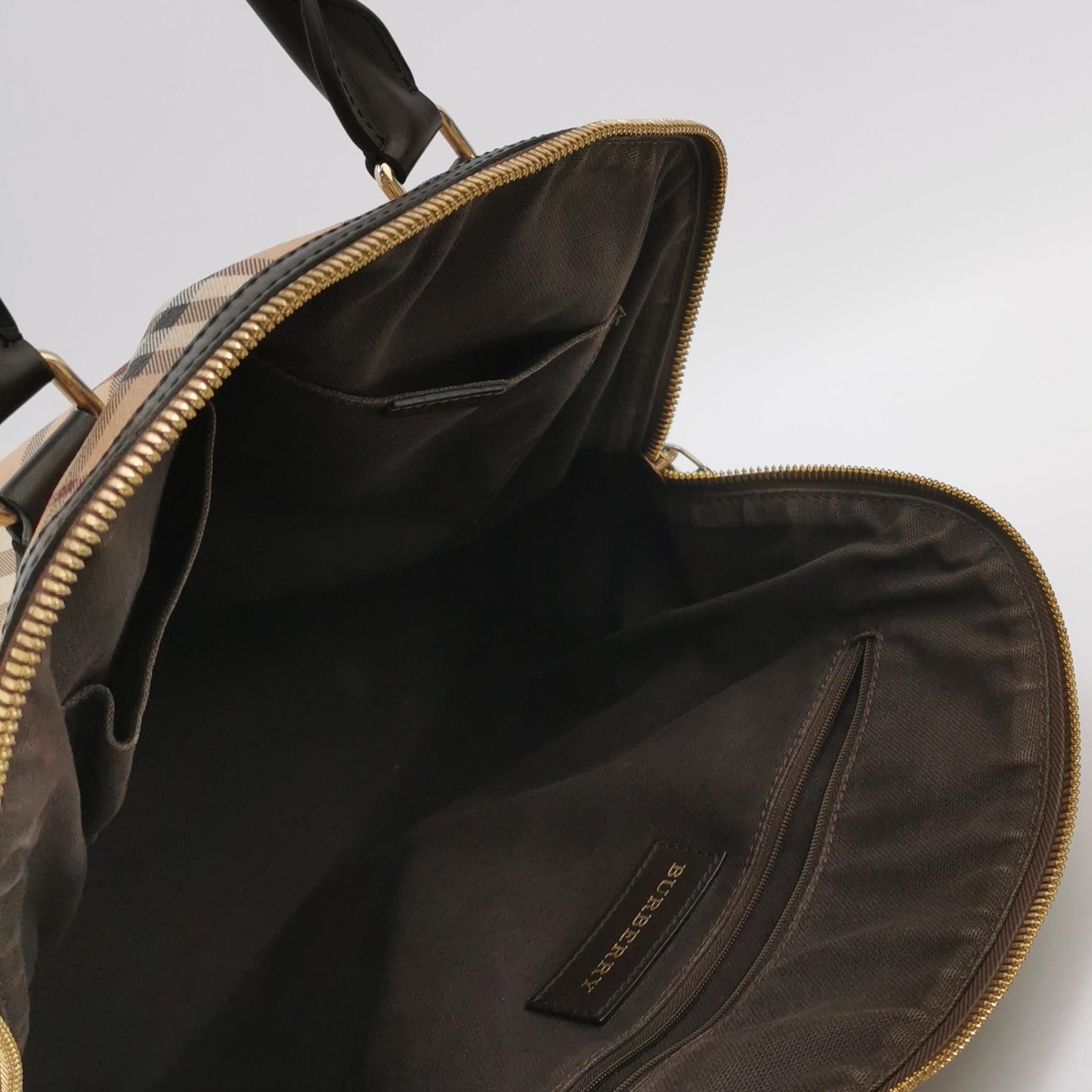 Burberry Burberry Women os Tote Bags Size ONE SIZE - 7 Thumbnail