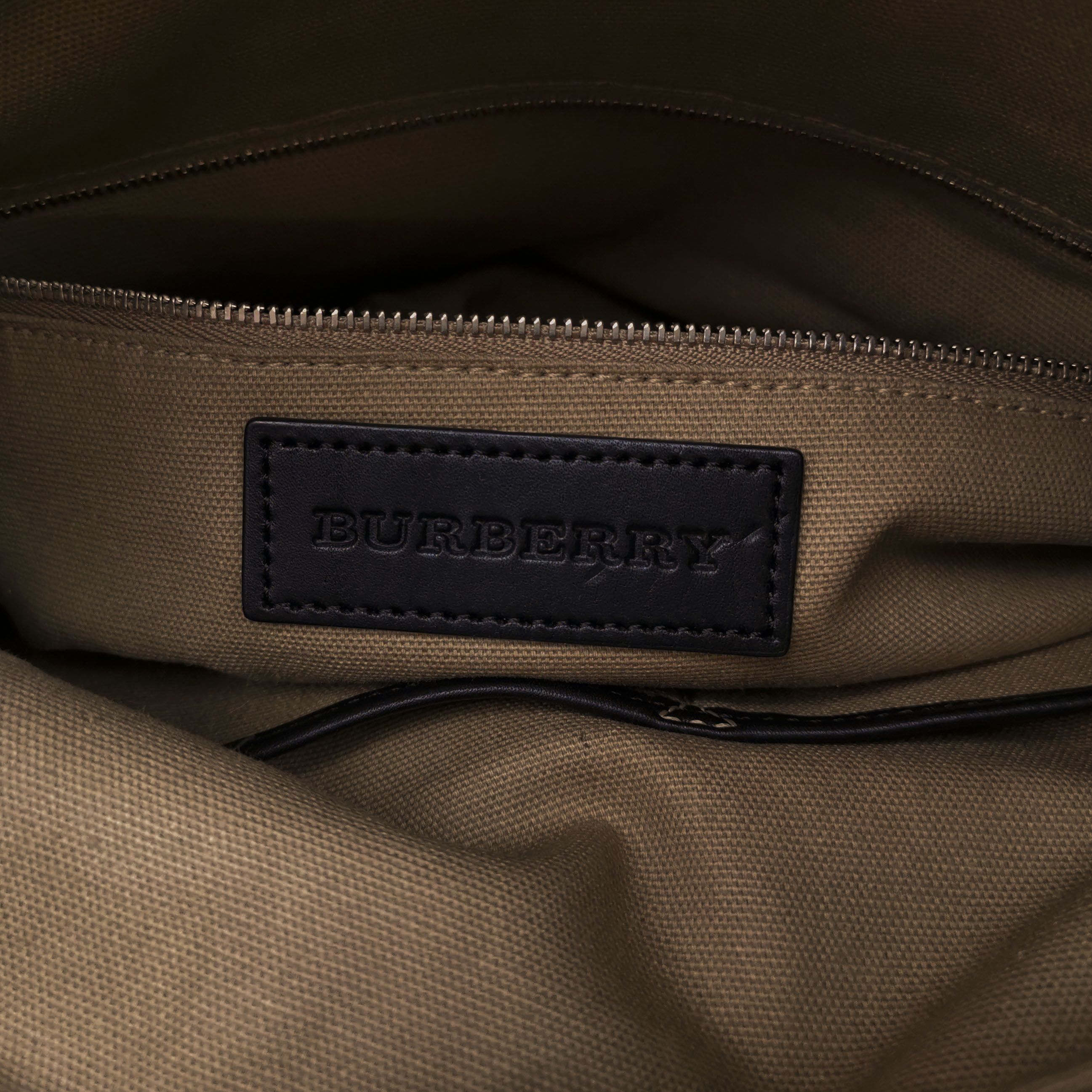 Burberry Burberry Women os Shoulder Bags Size ONE SIZE - 8 Thumbnail