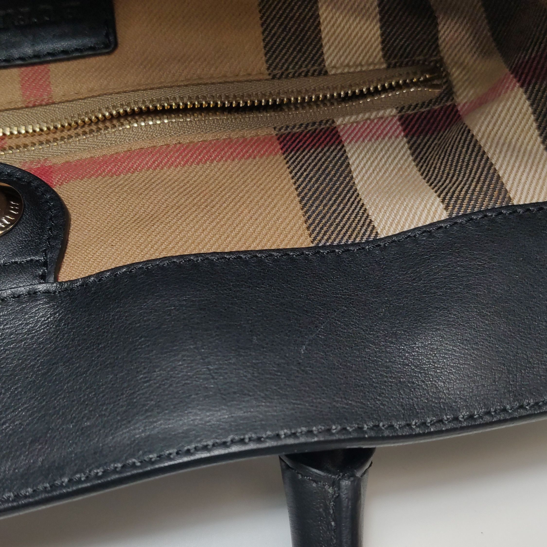 Burberry Burberry Women os Shoulder Bags Size ONE SIZE - 12 Thumbnail