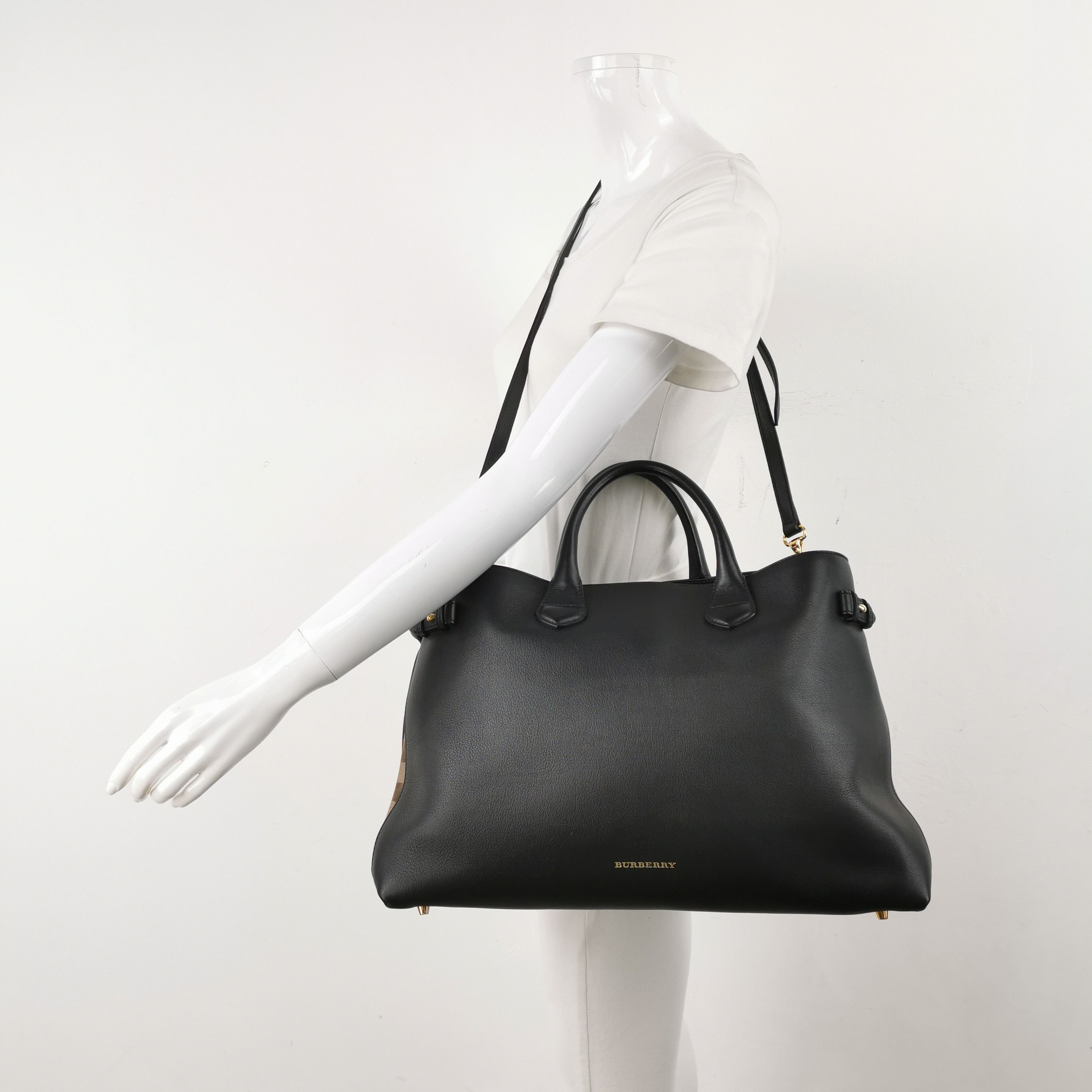 Burberry Burberry Women os Shoulder Bags Size ONE SIZE - 2 Thumbnail
