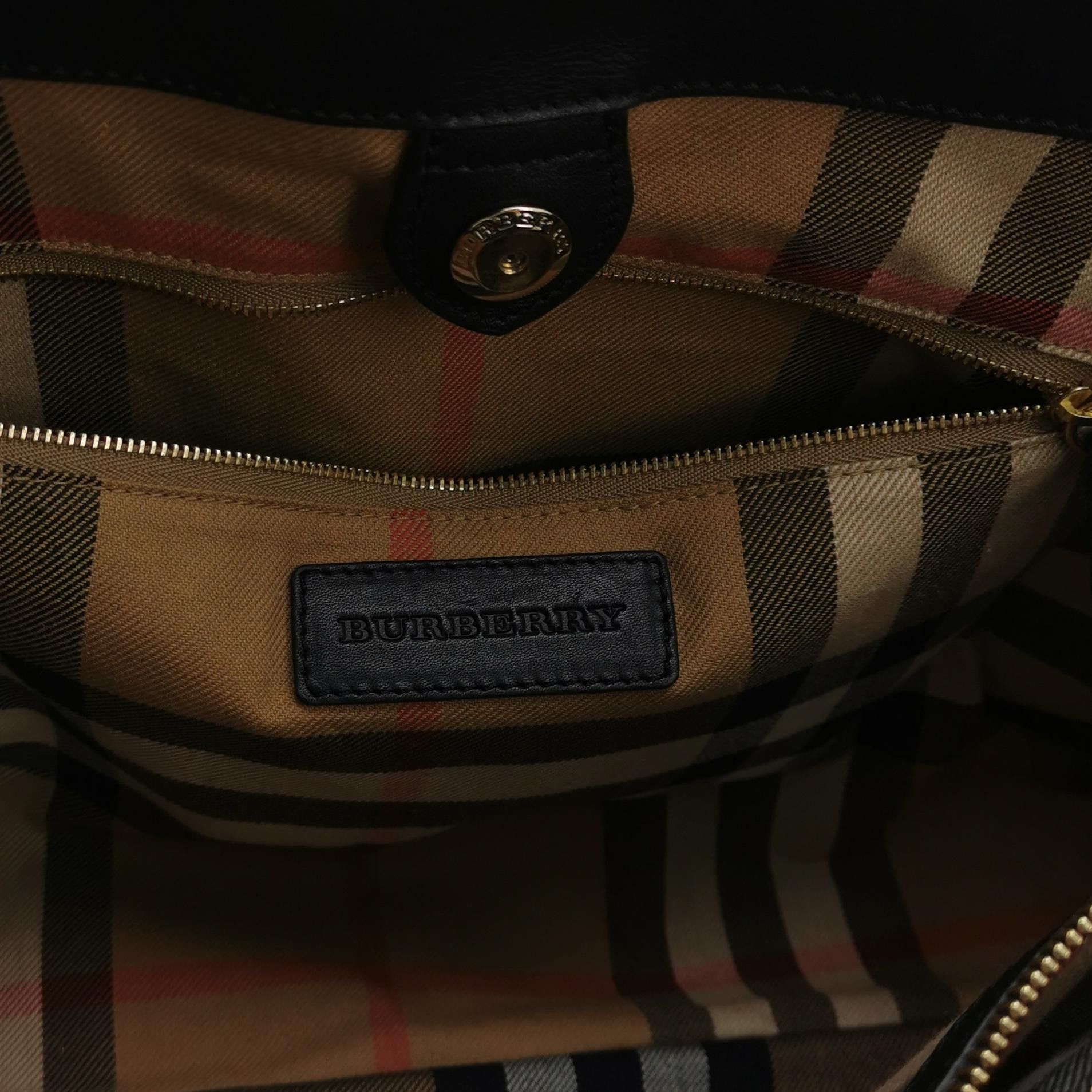 Burberry Burberry Women os Shoulder Bags Size ONE SIZE - 8 Thumbnail