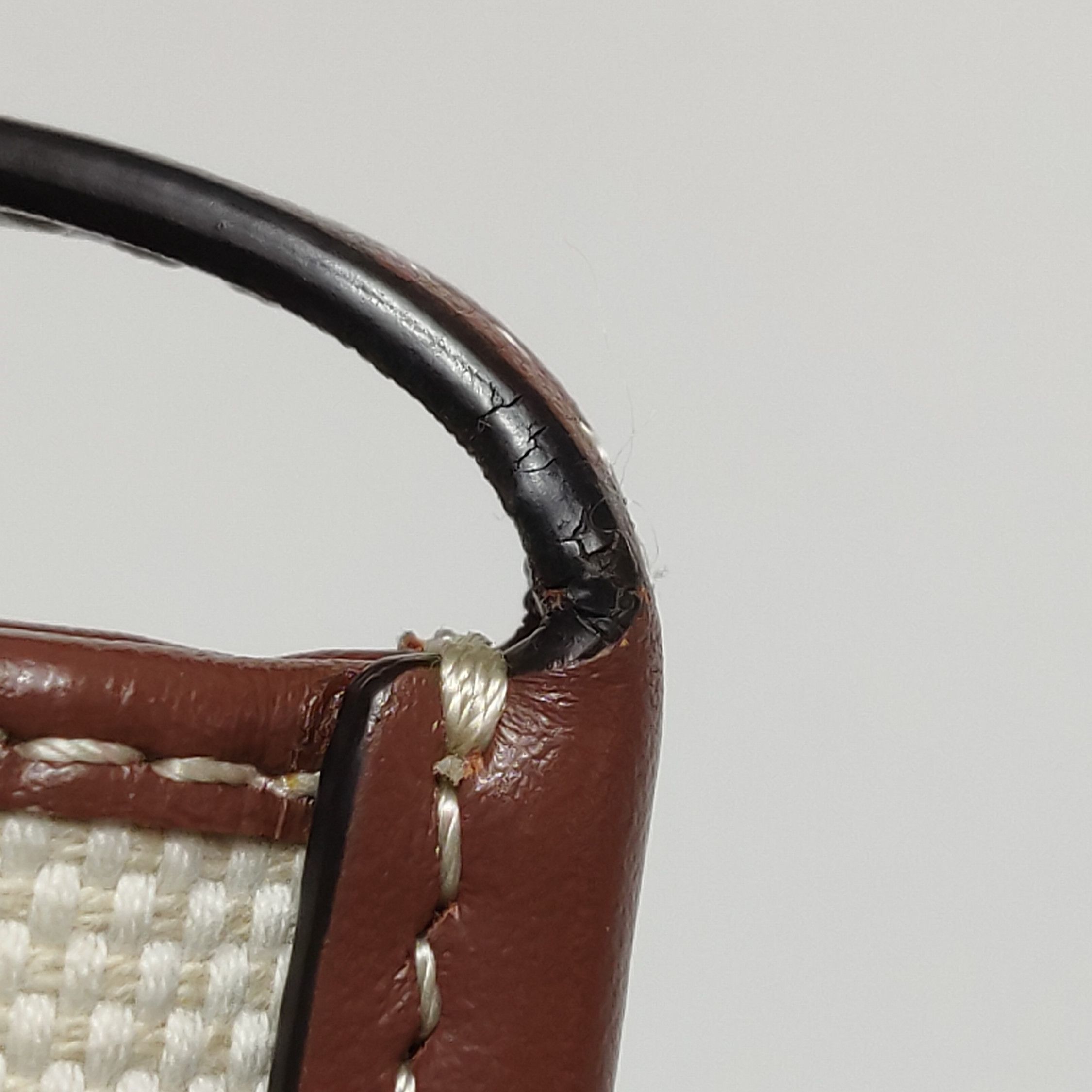 Burberry Burberry Women os Shoulder Bags Size ONE SIZE - 10 Thumbnail