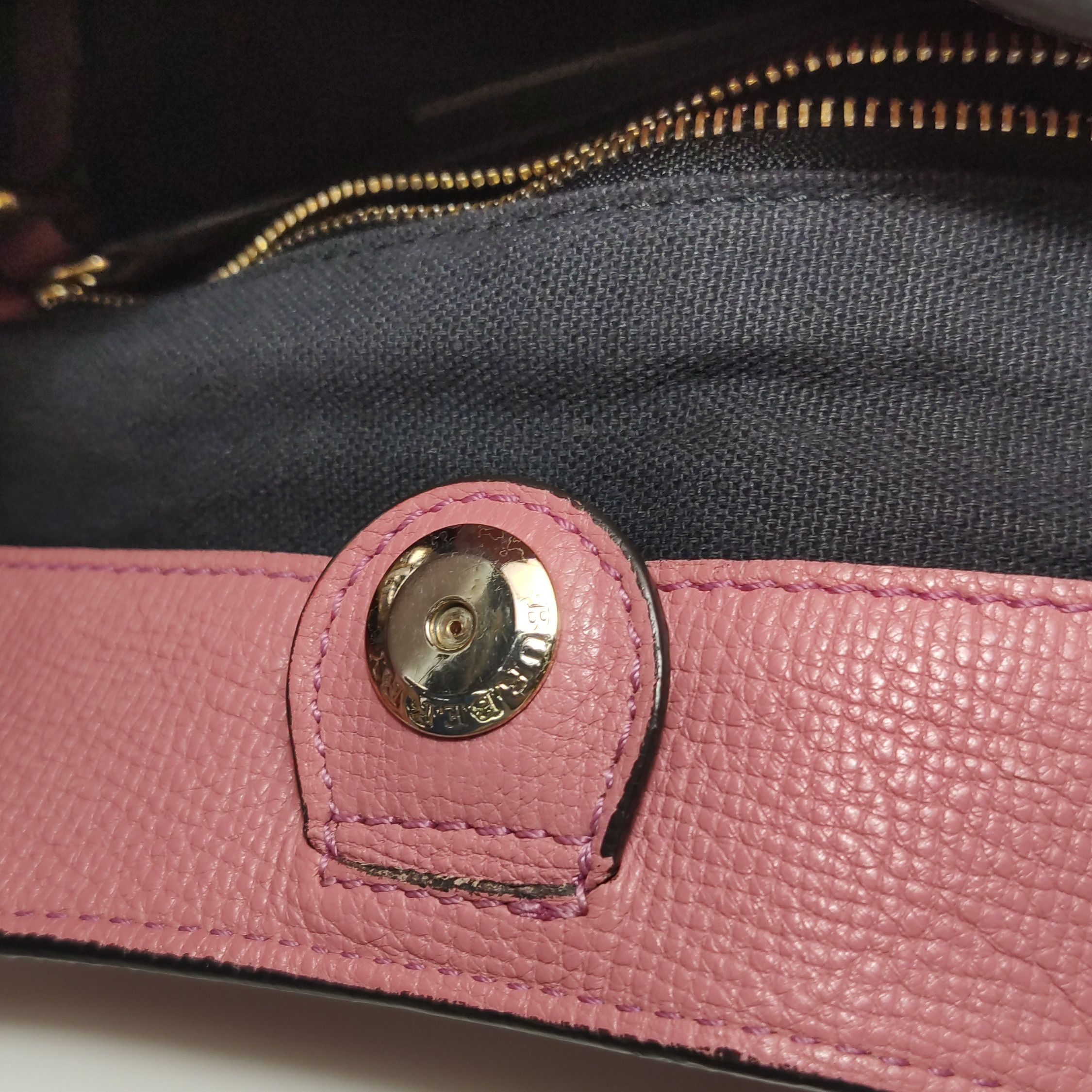 Burberry Burberry Women os Shoulder Bags Size ONE SIZE - 16 Thumbnail