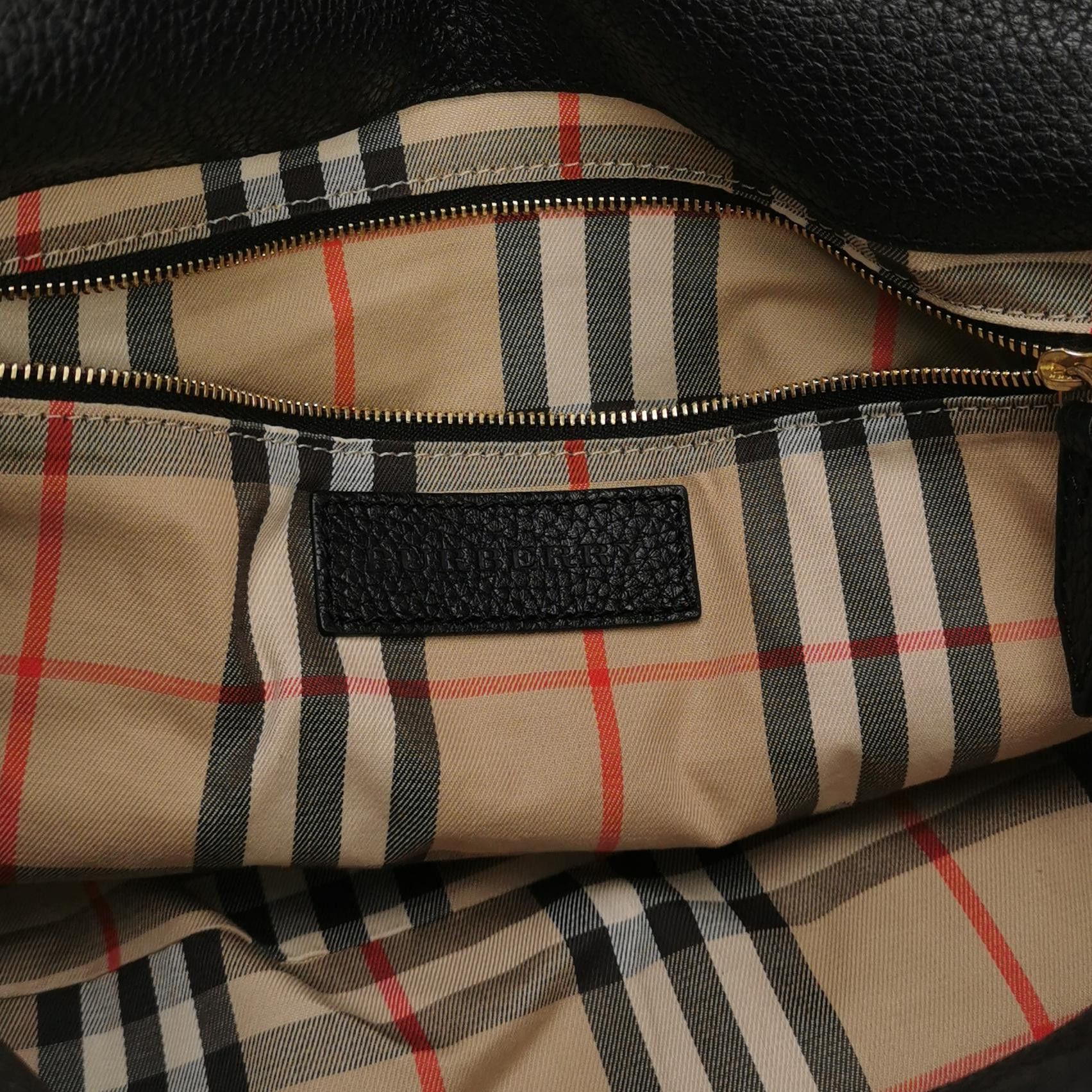 Burberry Burberry Women os Shoulder Bags Size ONE SIZE - 8 Thumbnail