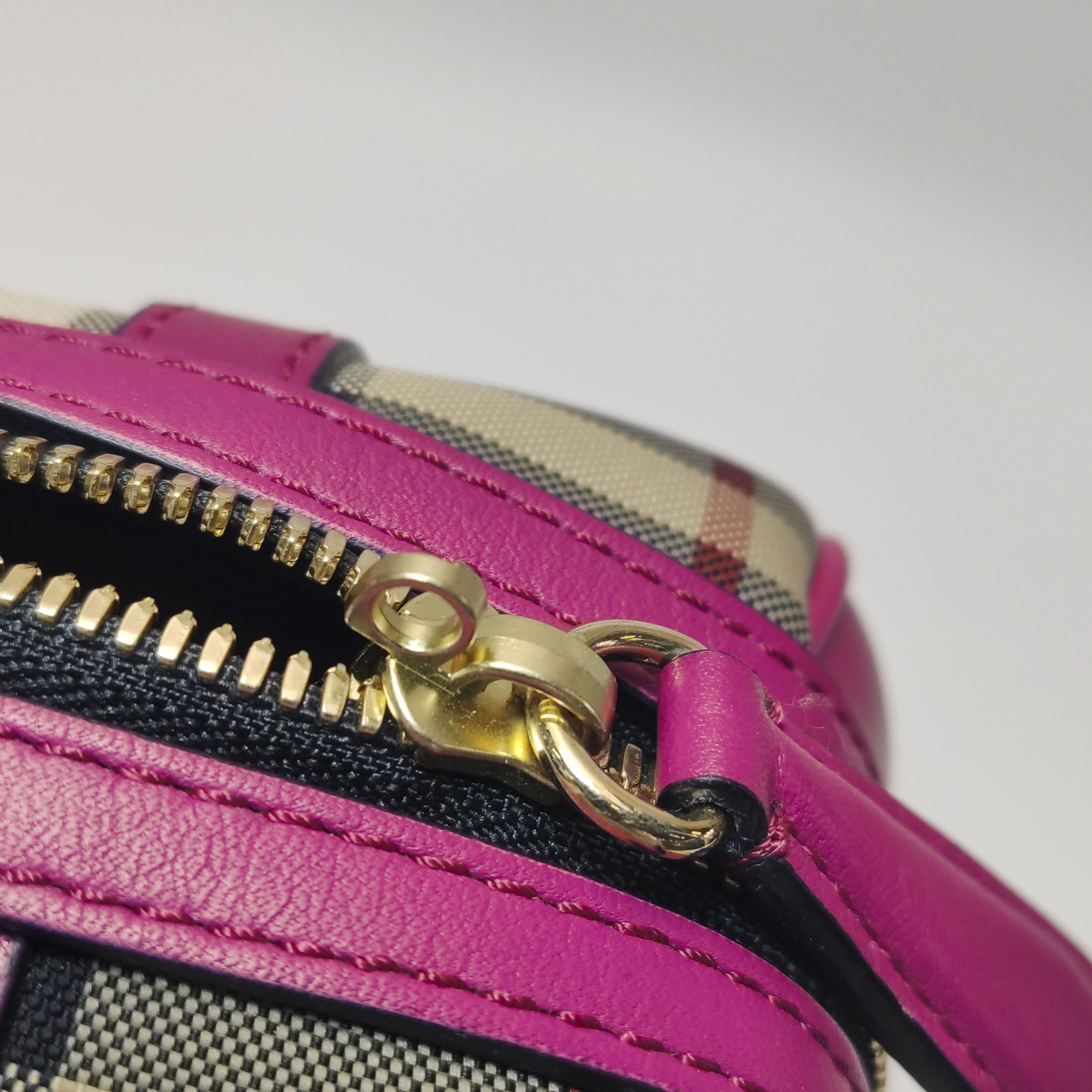 Burberry Burberry Women os Shoulder Bags Size ONE SIZE - 13 Thumbnail