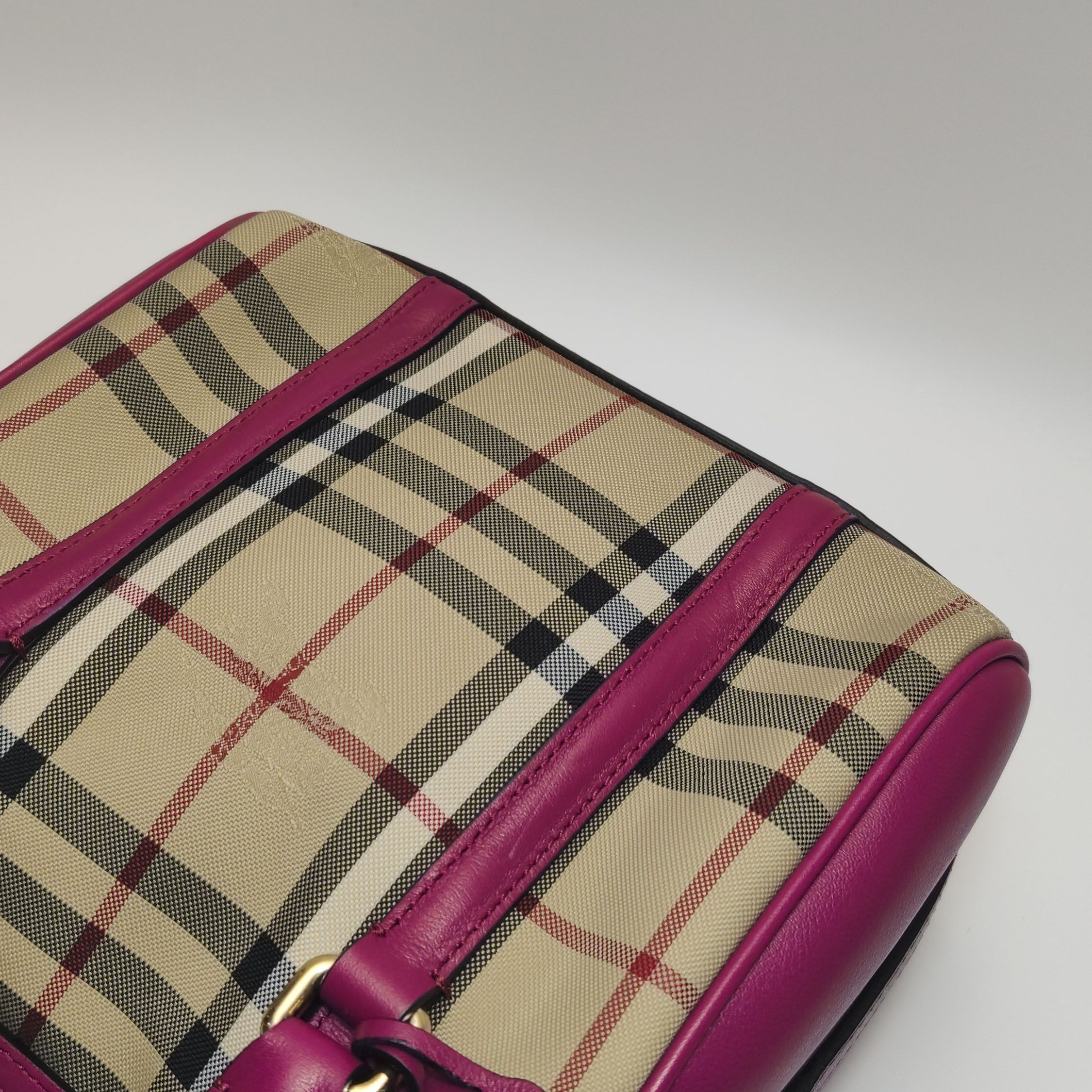 Burberry Burberry Women os Shoulder Bags Size ONE SIZE - 19 Thumbnail