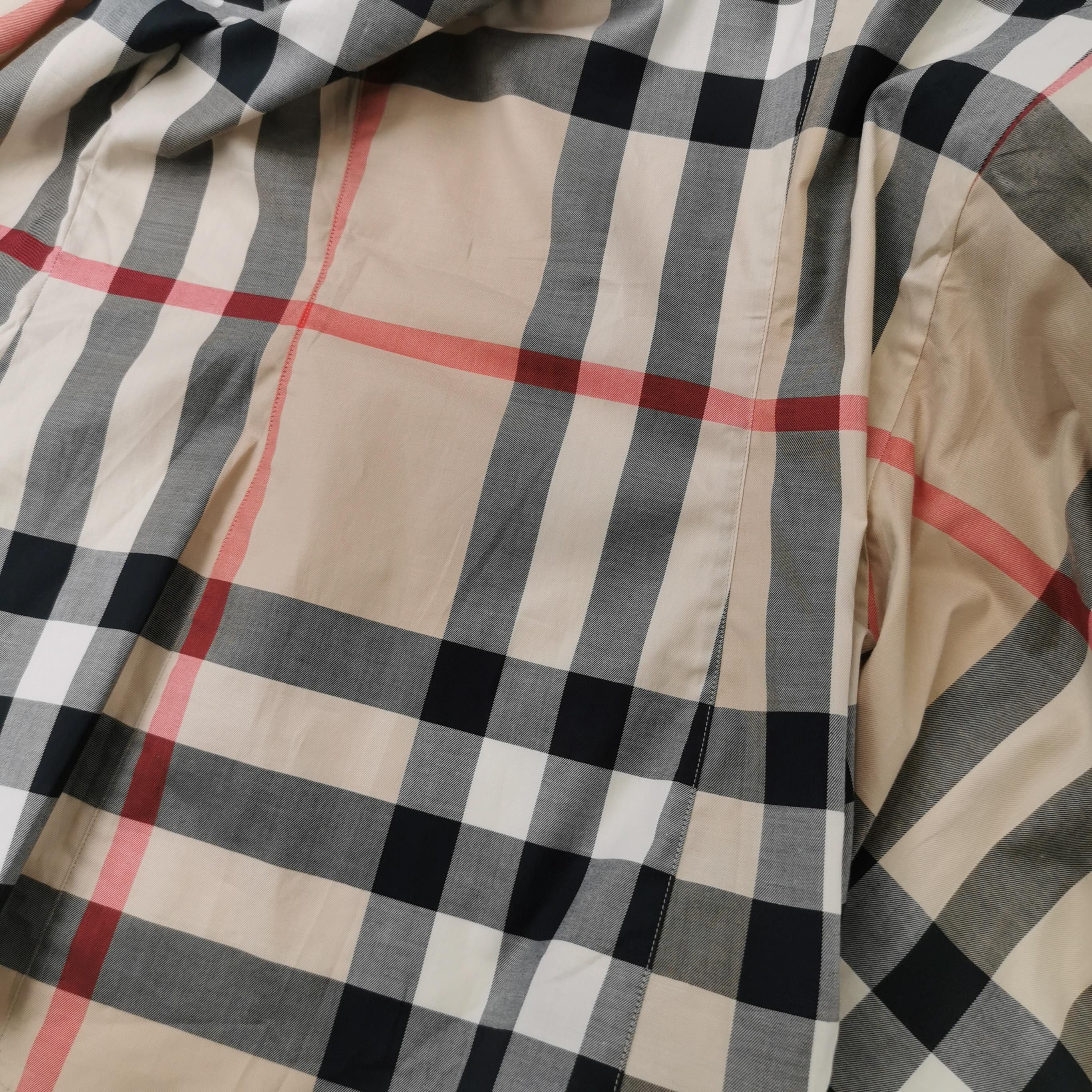 Burberry Burberry Women s Button Ups Size S / US 4 / IT 40 - 3 Thumbnail