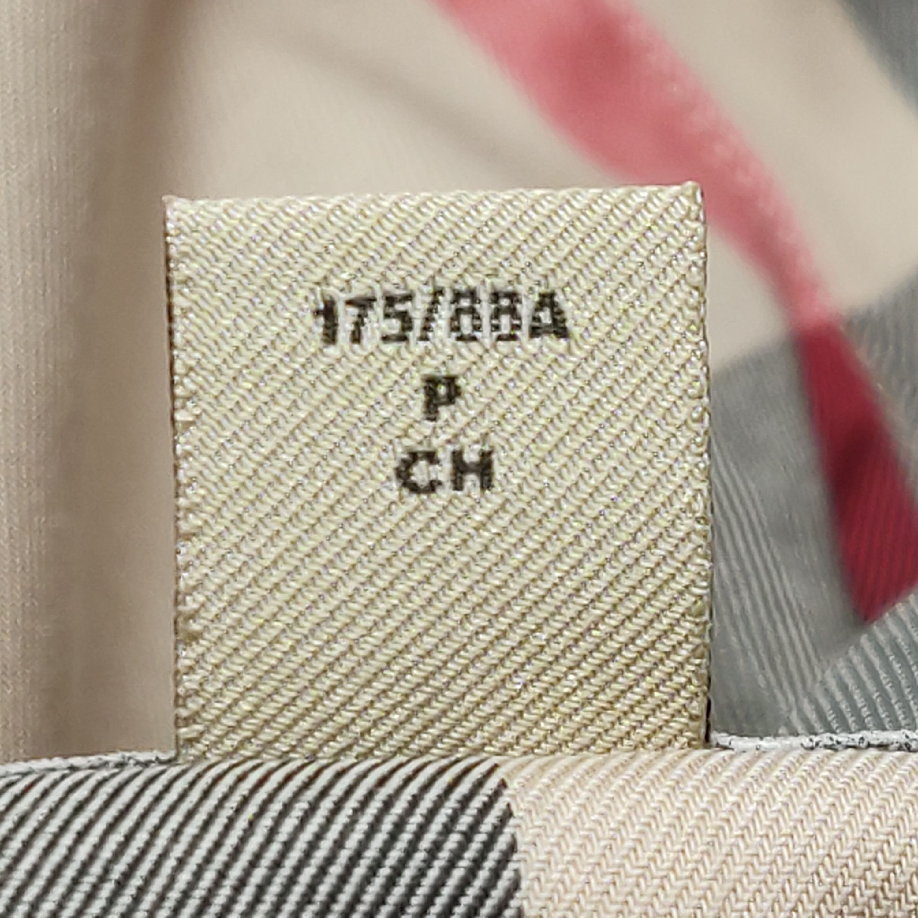 Burberry Burberry Women s Button Ups Size S / US 4 / IT 40 - 9 Thumbnail