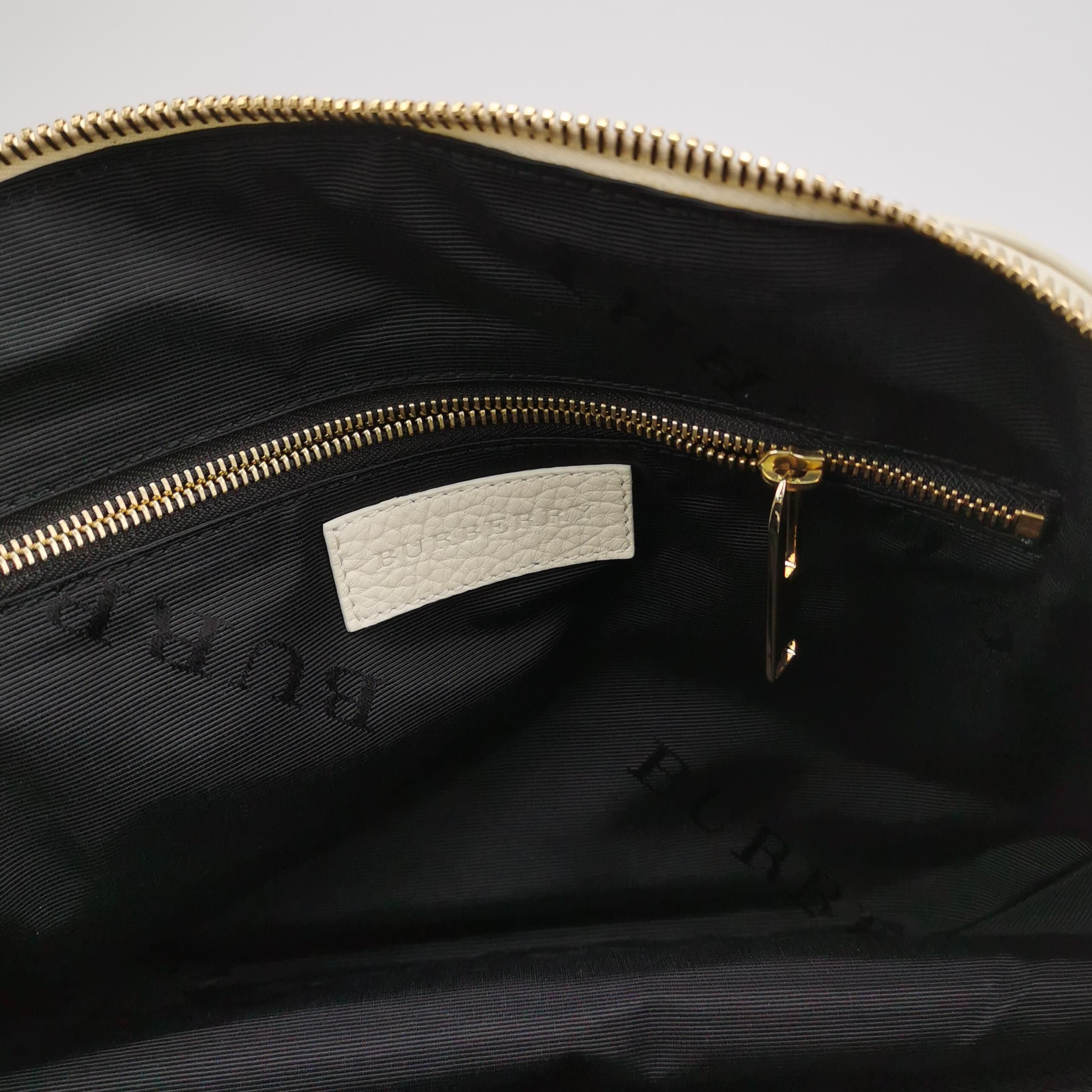 Burberry Burberry Women os Shoulder Bags Size ONE SIZE - 8 Thumbnail