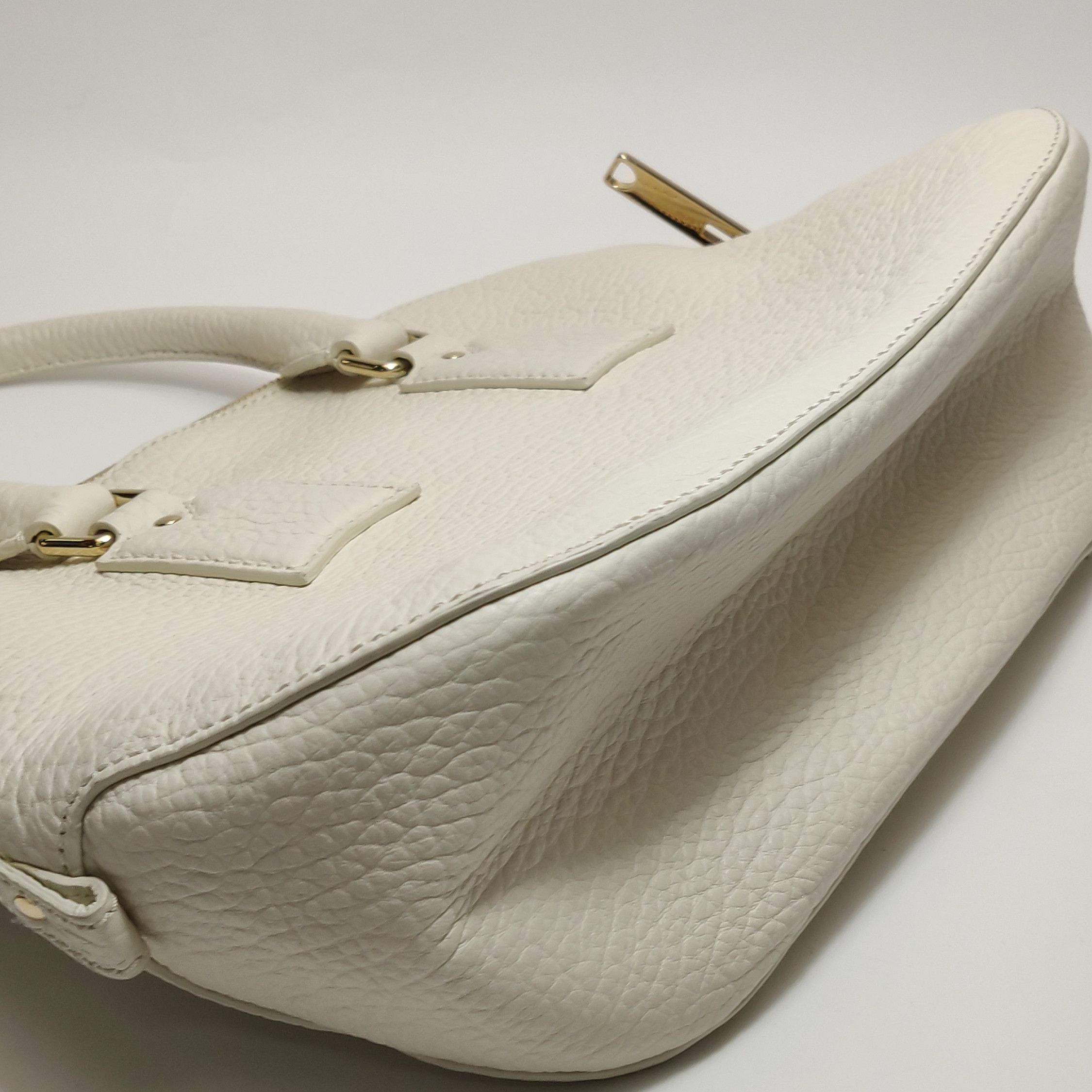 Burberry Burberry Women os Shoulder Bags Size ONE SIZE - 24 Thumbnail