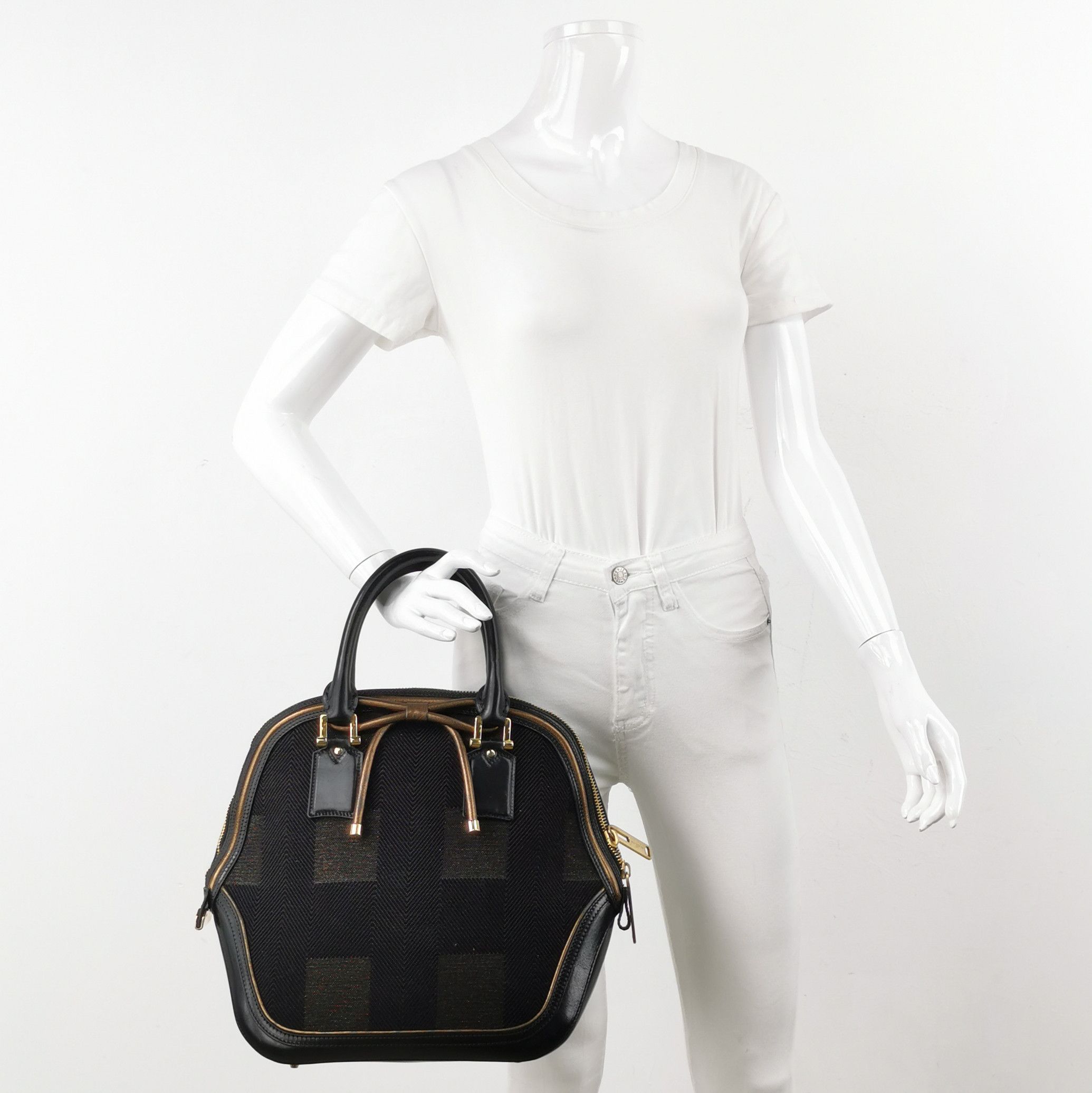 Burberry Burberry Women os Tote Bags Size ONE SIZE - 2 Thumbnail