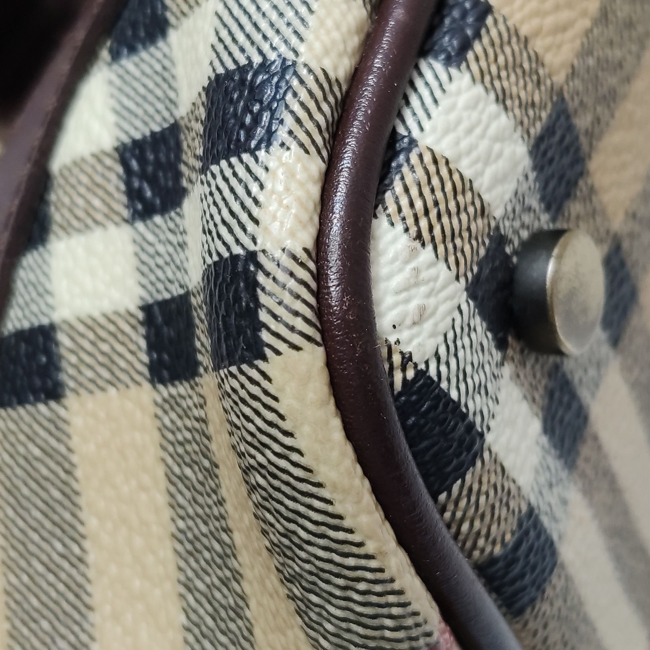 Burberry Burberry Women os Tote Bags Size ONE SIZE - 17 Thumbnail
