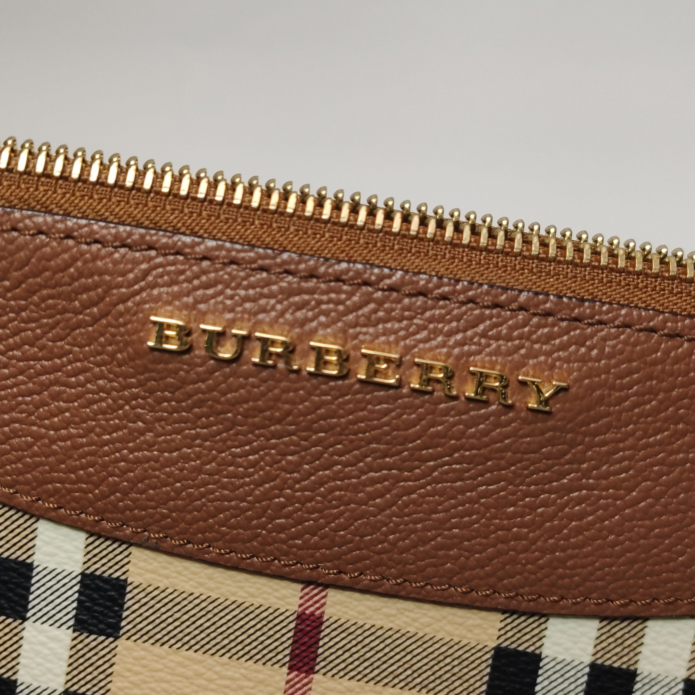 Burberry Burberry Women os Shoulder Bags Size ONE SIZE - 15 Thumbnail