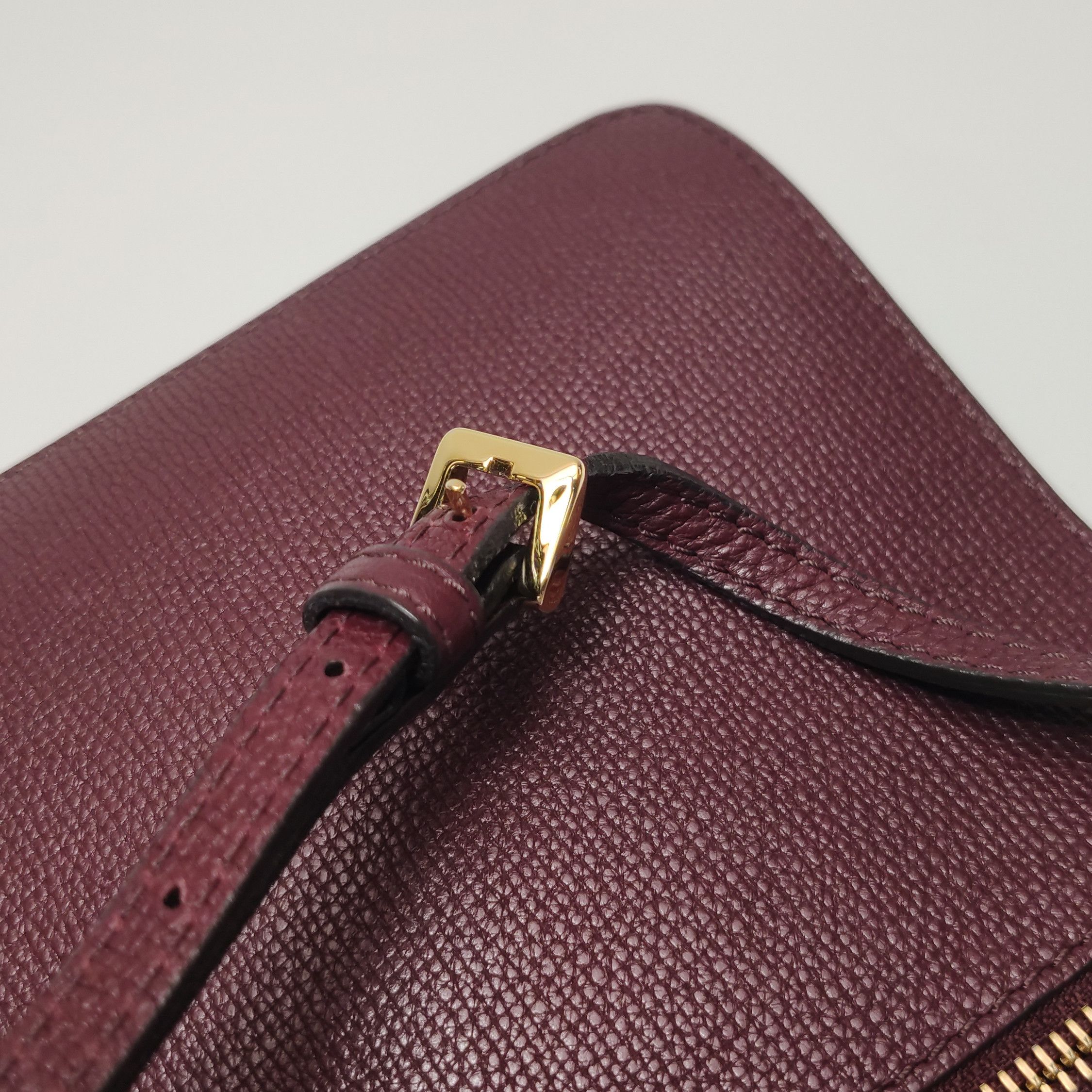 Burberry Burberry Women os Shoulder Bags Size ONE SIZE - 16 Thumbnail