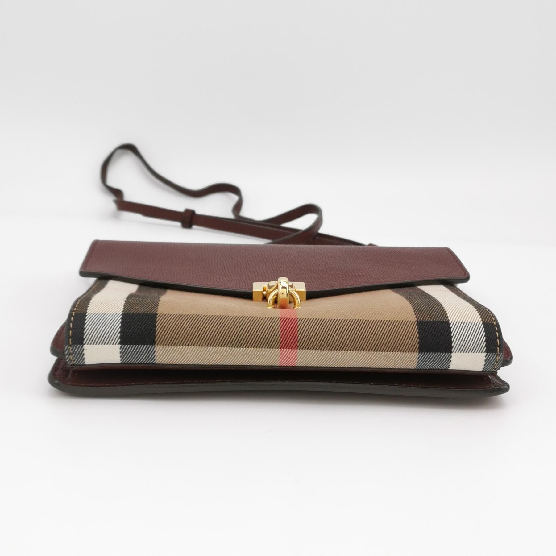 Burberry Burberry Women os Shoulder Bags Size ONE SIZE - 6 Thumbnail