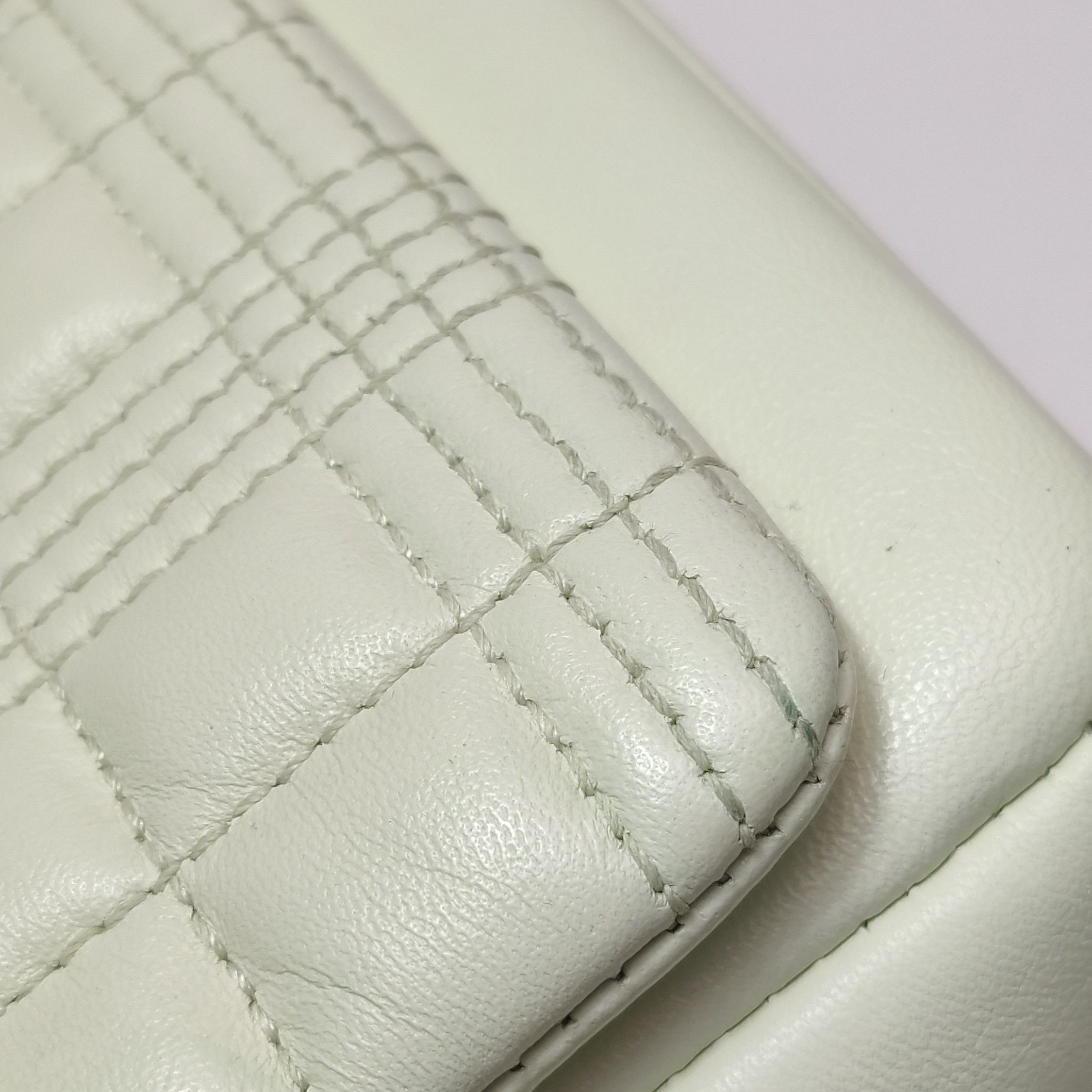 Burberry Burberry Women os Shoulder Bags Size ONE SIZE - 25 Thumbnail