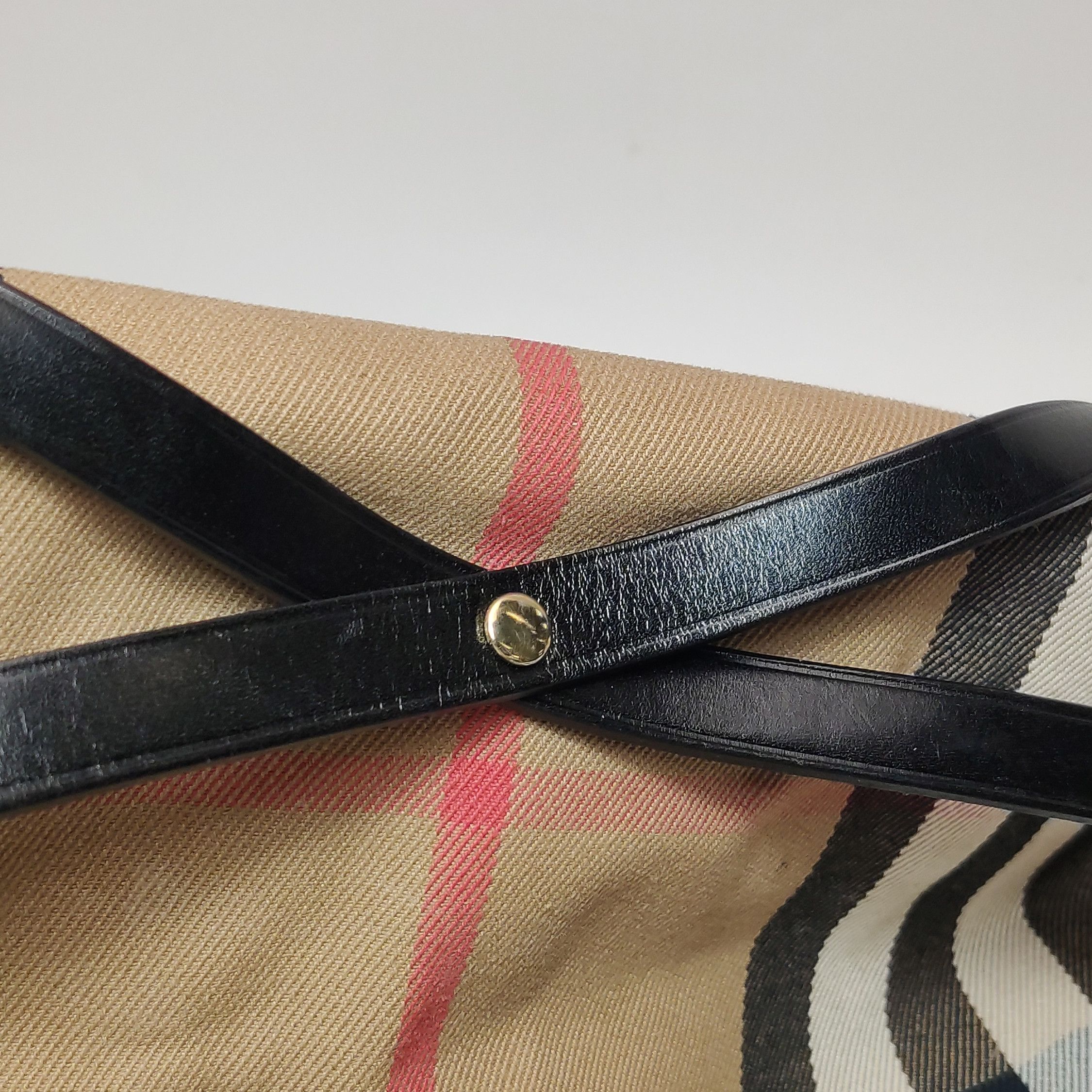 Burberry Burberry Women os Shoulder Bags Size ONE SIZE - 22 Thumbnail